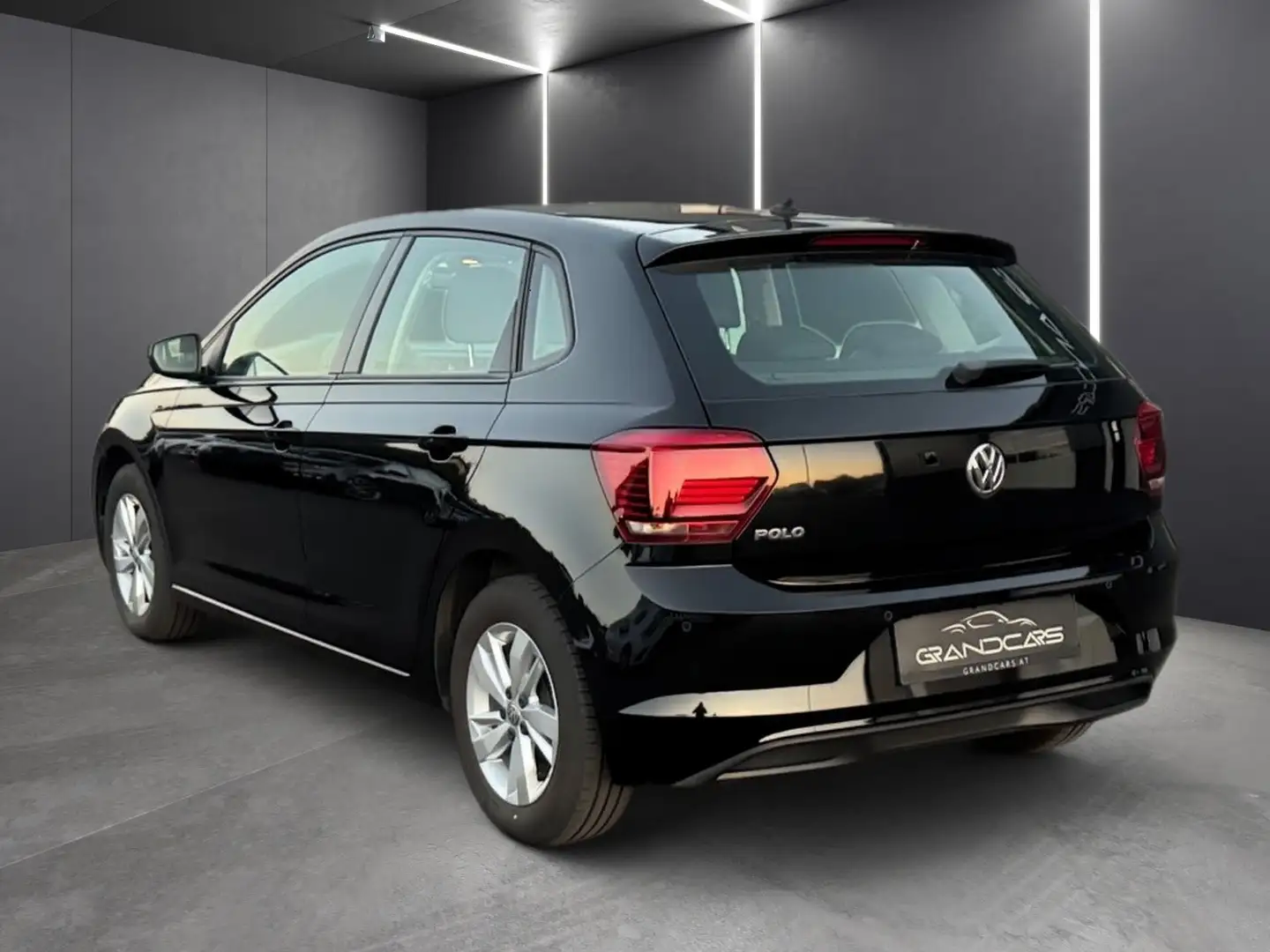 Volkswagen Polo 1.0 Comfortline (EURO 6d-TEMP) Schwarz - 2