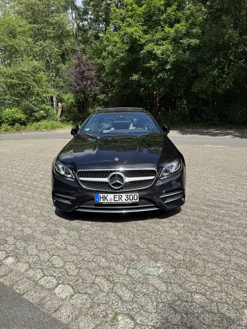 Mercedes-Benz E 300 Coupe 9G-TRONIC AMG Line - 2