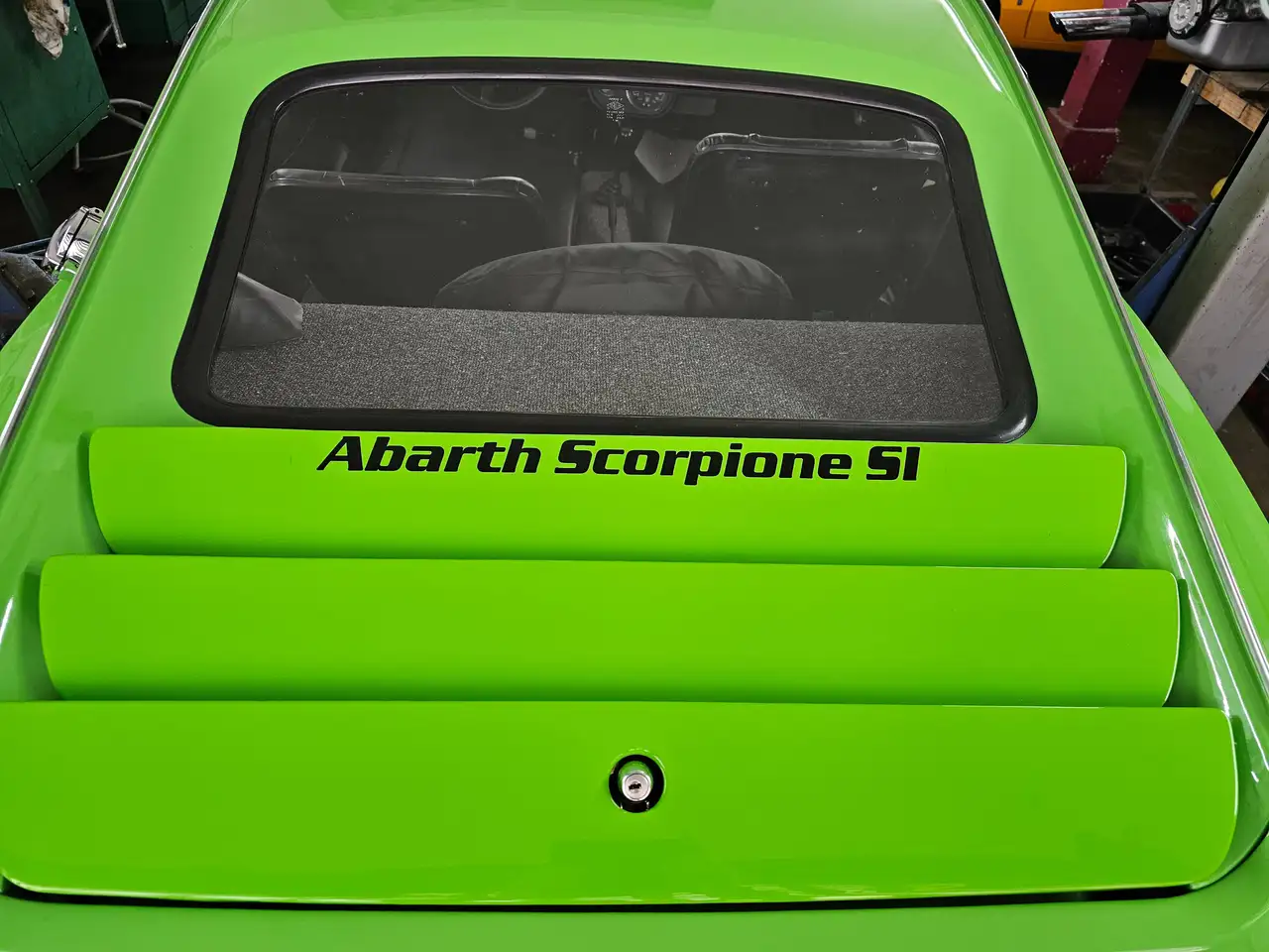 Fiat 850 Lombardi Grand Prix Abarth Scorpione, foto 11