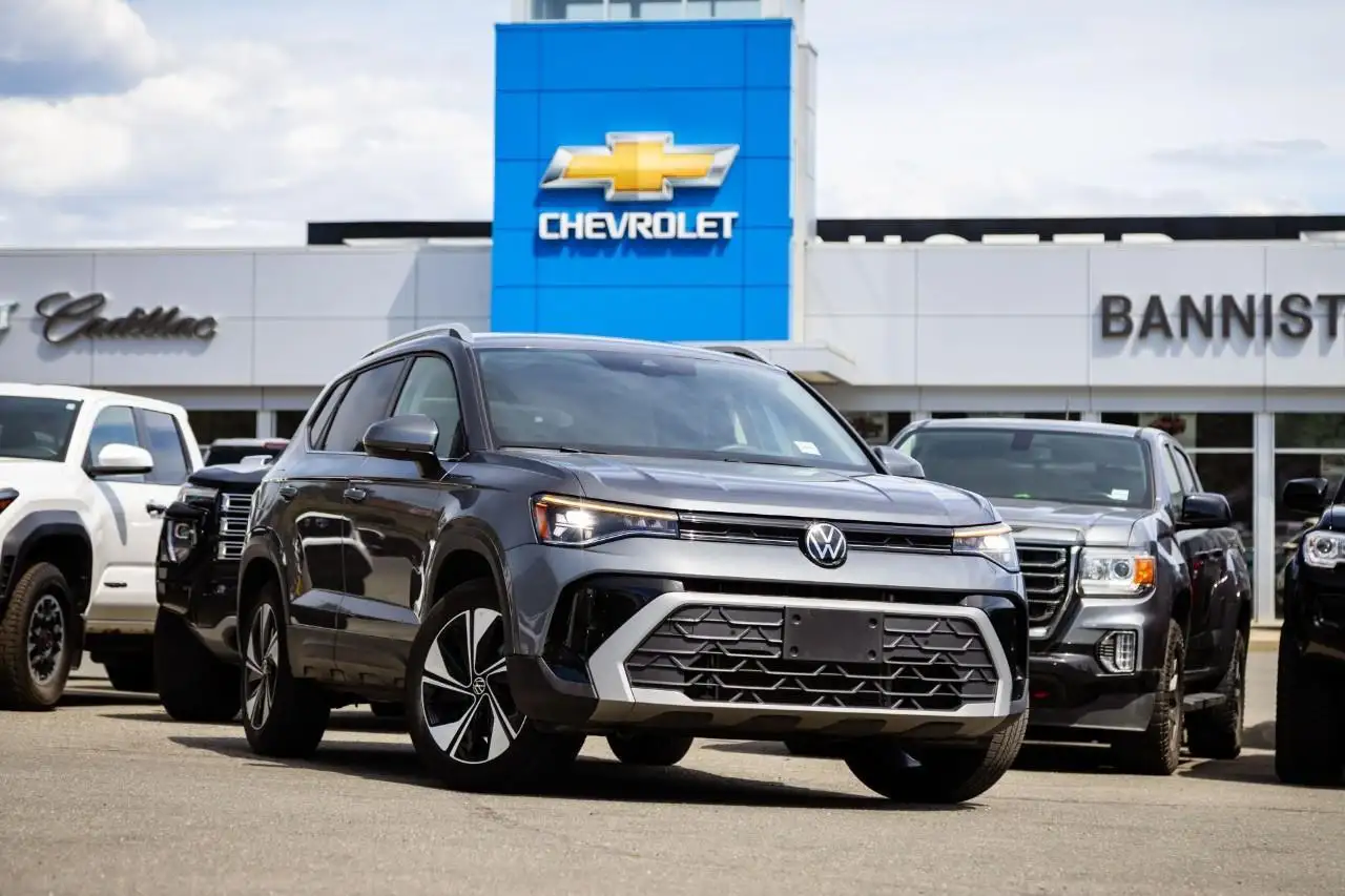 2025 Volkswagen Taos