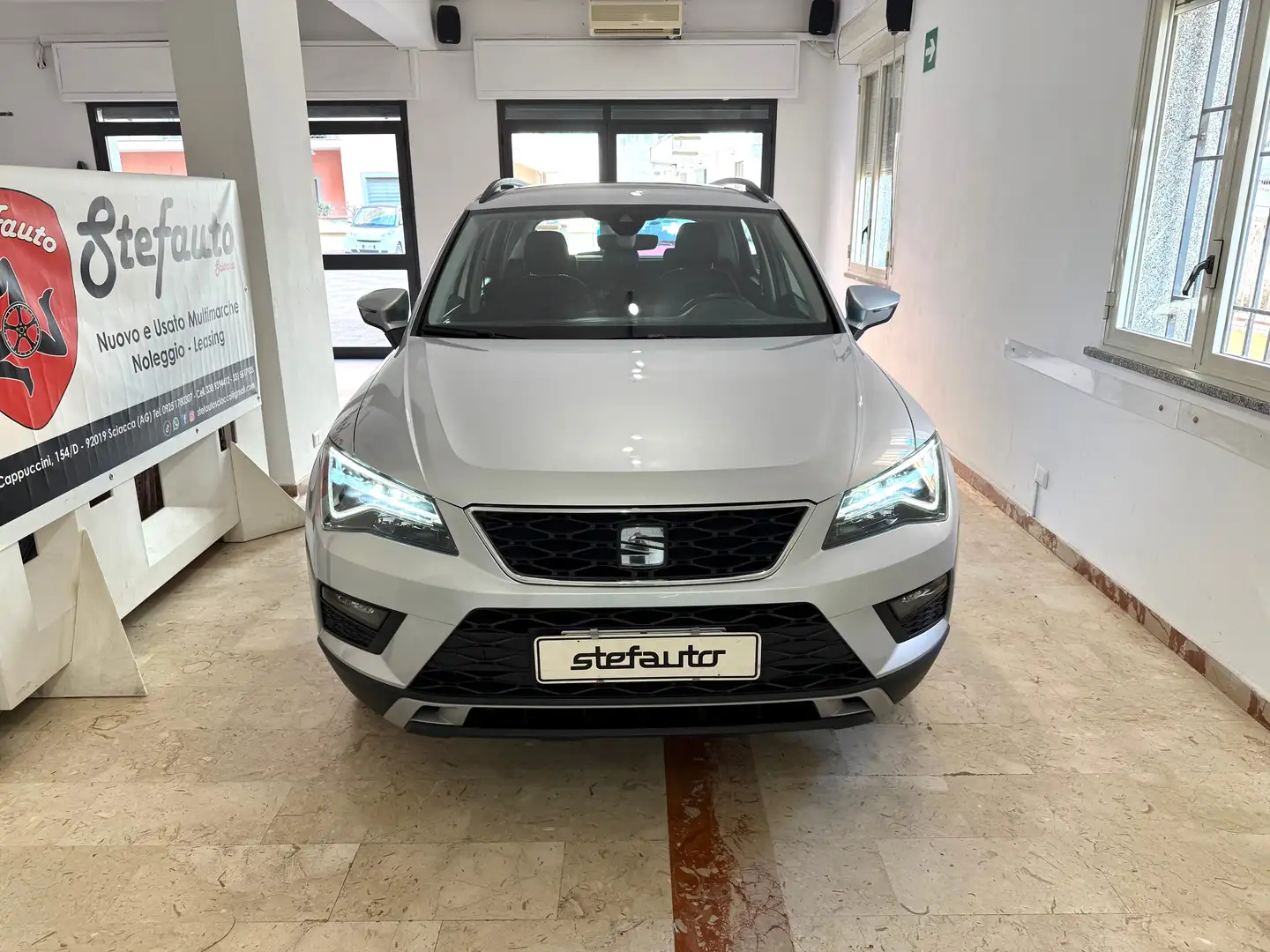 SEAT Ateca Ateca 1.6 tdi 116cv Business DSG Camera LEd Grigio - 2