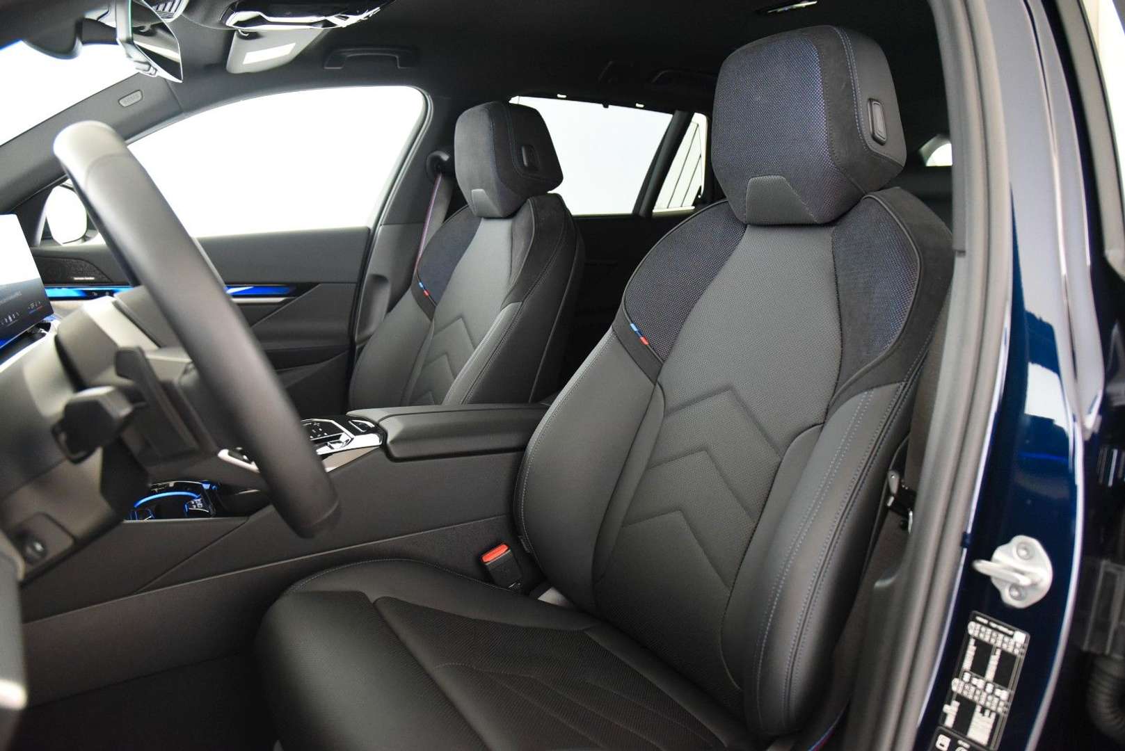 BMW Série 5 Touring M Sport 540d XDrive -  - Joinsteer - #4