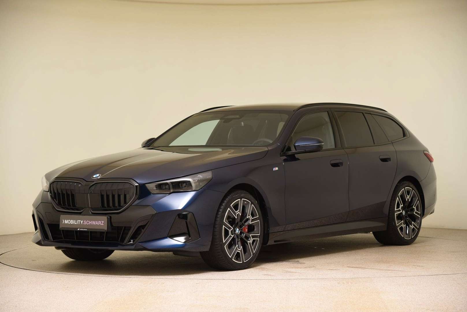 BMW Série 5 Touring M Sport 540d XDrive -  - Joinsteer - #1