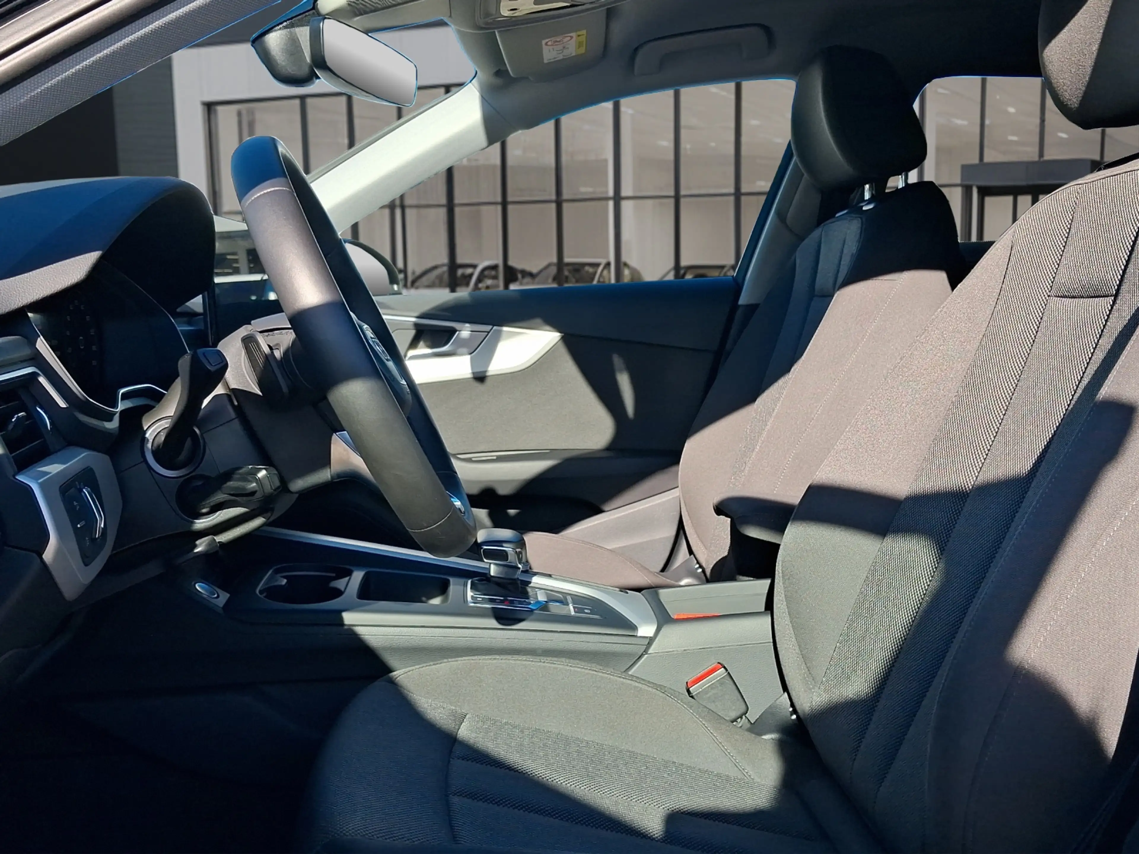 Audi A4 allroad quattro 40 TDI AHK ACC Navi RFK Totwinkel — photo 5