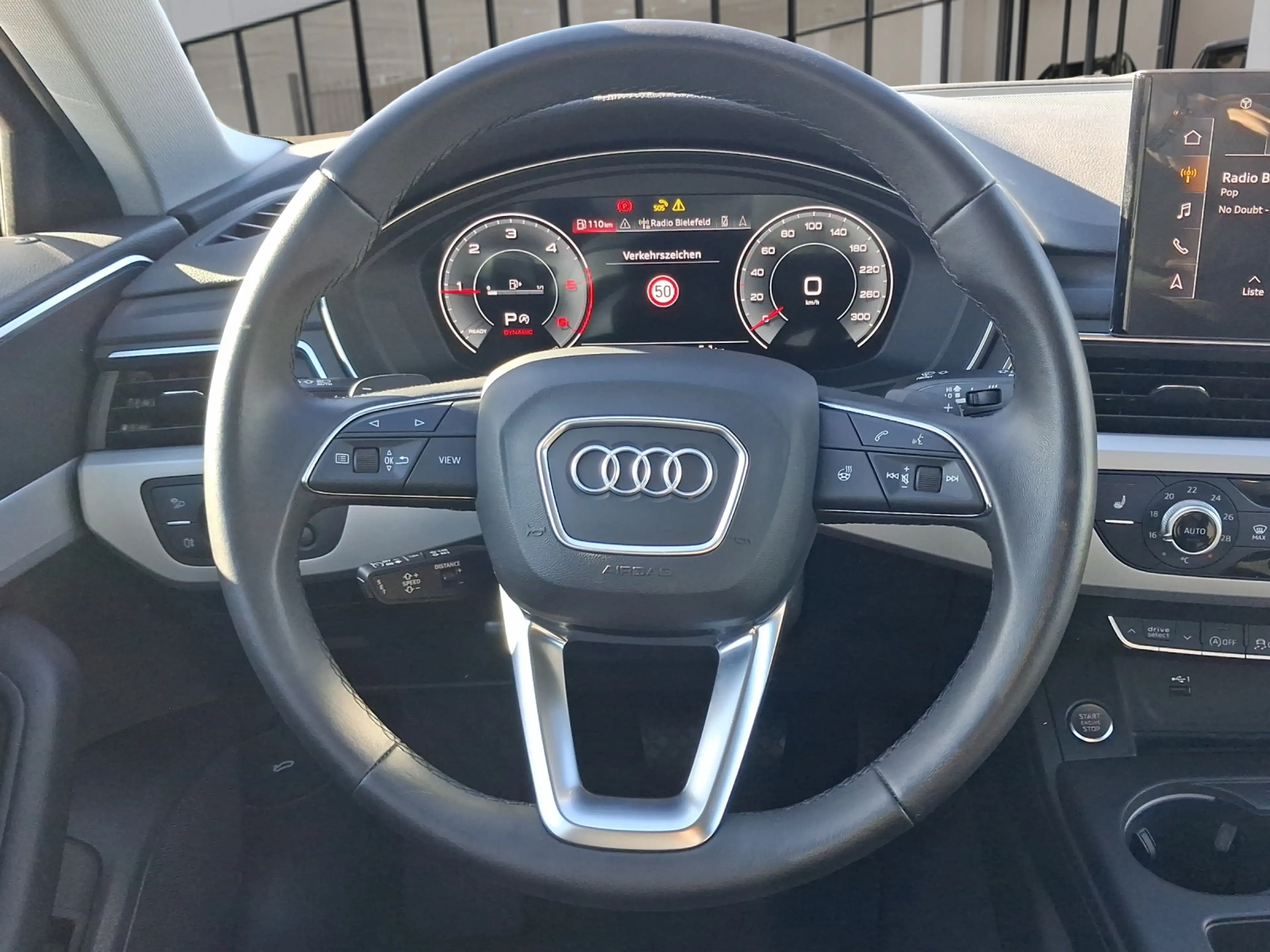 Audi A4 allroad quattro 40 TDI AHK ACC Navi RFK Totwinkel — photo 8