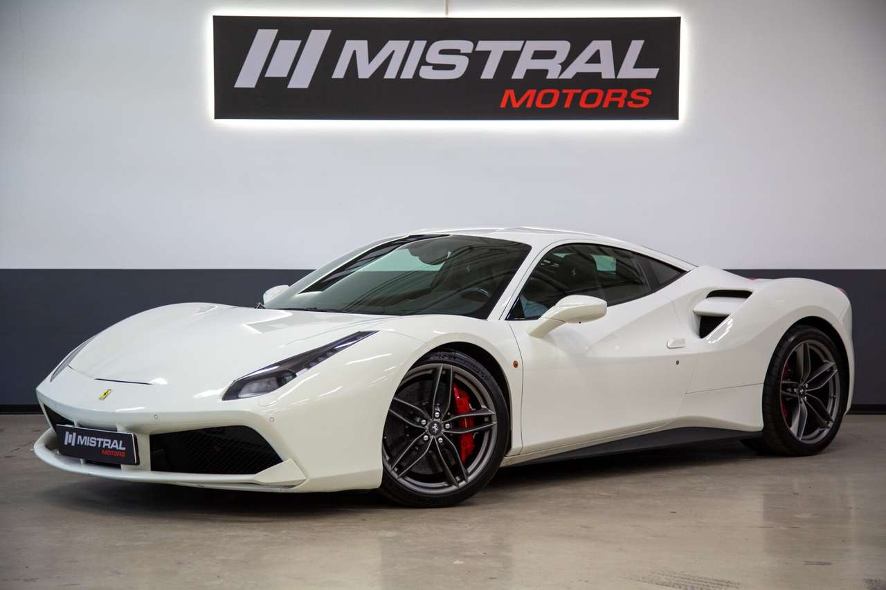 Ferrari 488 GTB IVA ESPOSTA