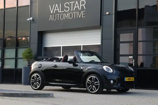 MINI John Cooper Works Cabrio 2.0 S|JCW|Harman/Kardon|Camera|JCW STOELEN!