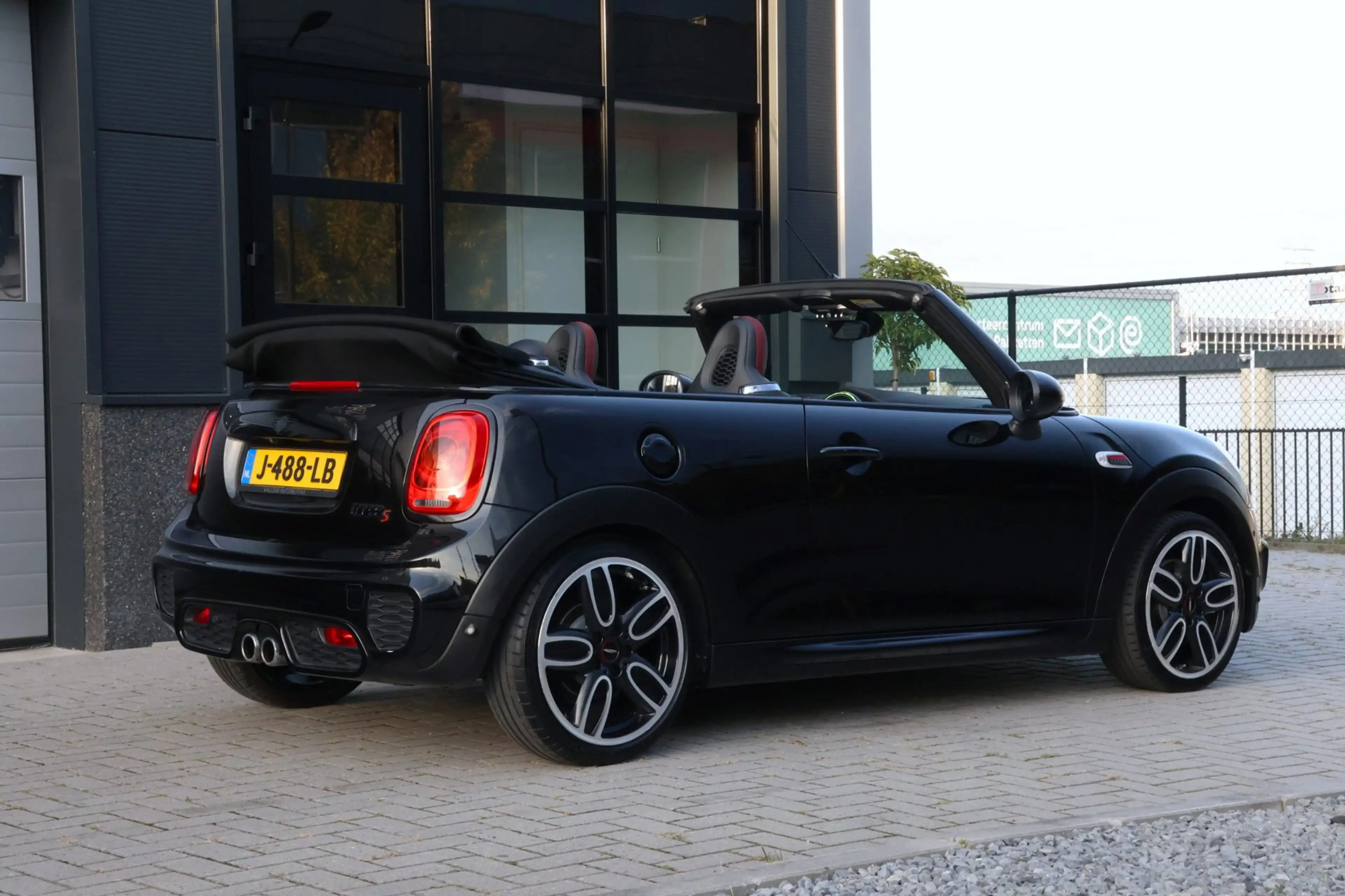 MINI John Cooper Works Cabrio 2.0 S|JCW|Harman/Kardon|Camera|JCW STOELEN! — photo 3