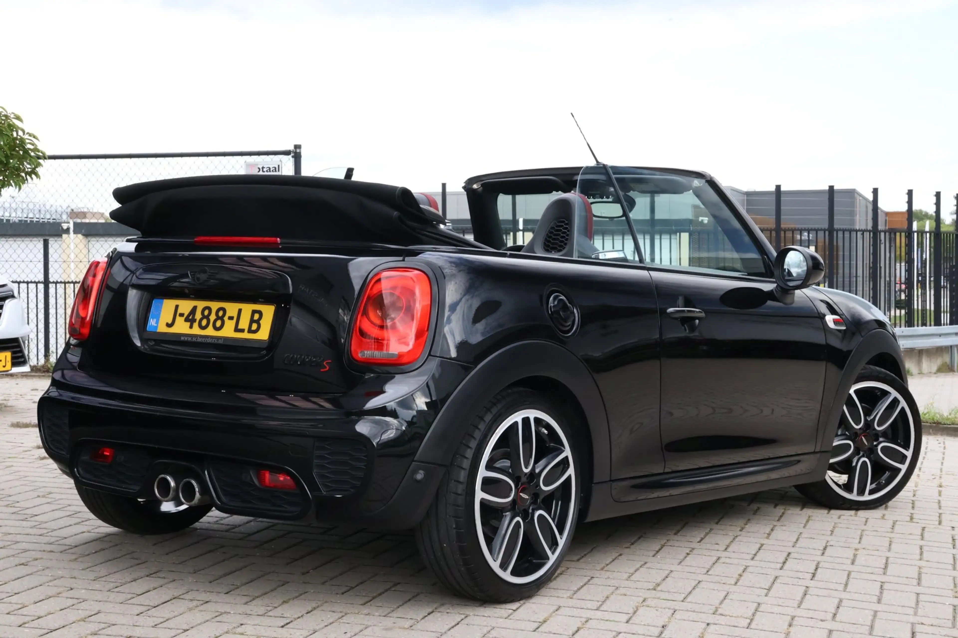 MINI John Cooper Works Cabrio 2.0 S|JCW|Harman/Kardon|Camera|JCW STOELEN! — photo 4