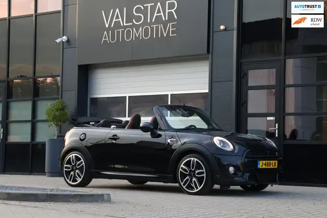 MINI John Cooper Works Cabrio 2.0 S|JCW|Harman/Kardon|Camera|JCW STOELEN!