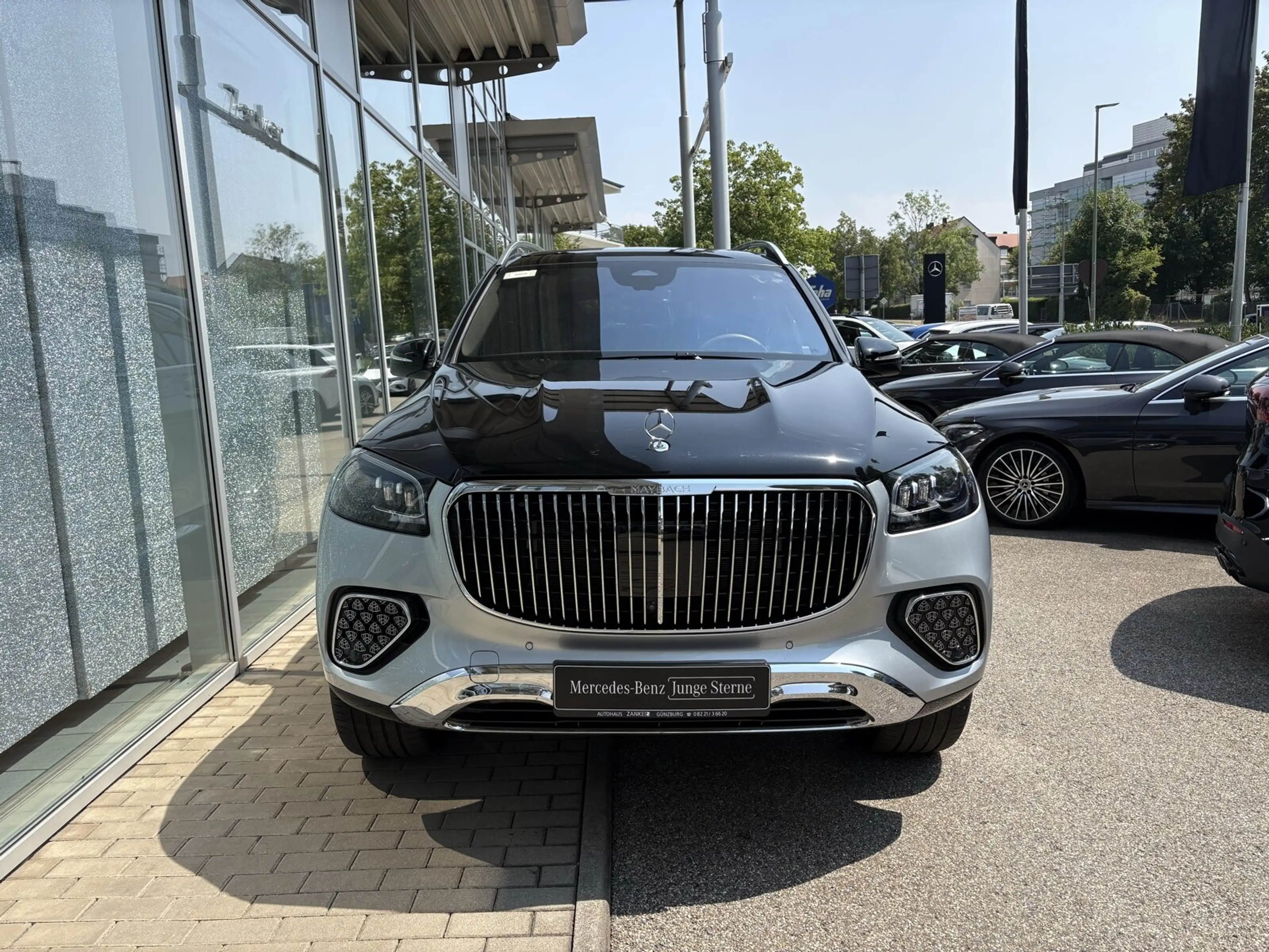 Mercedes-Benz GLS 600 Mercedes-Maybach GLS 600 VIP*TWOTONE*MANUFAKTUR* — photo 2