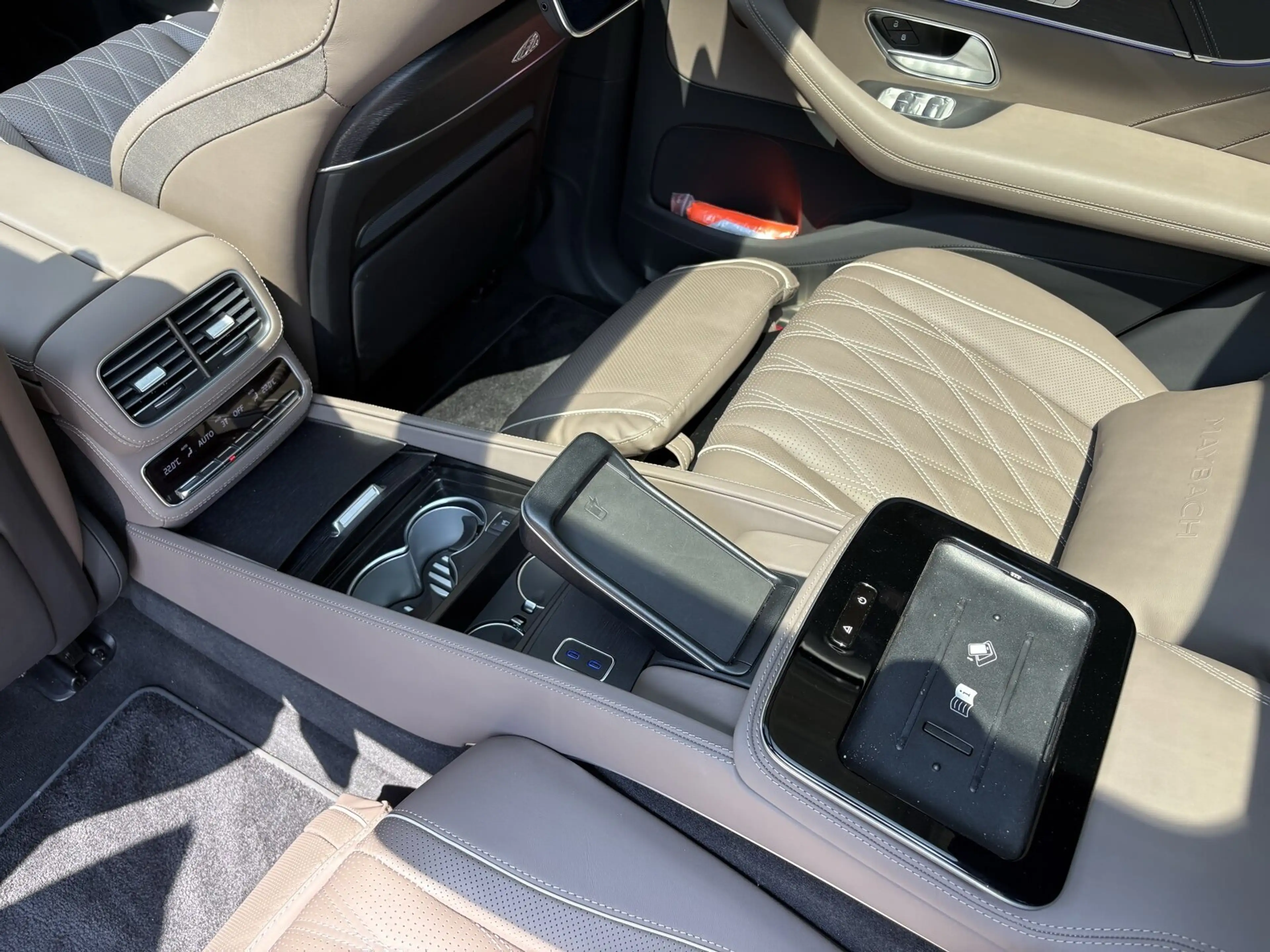 Mercedes-Benz GLS 600 Mercedes-Maybach GLS 600 VIP*TWOTONE*MANUFAKTUR* — photo 15