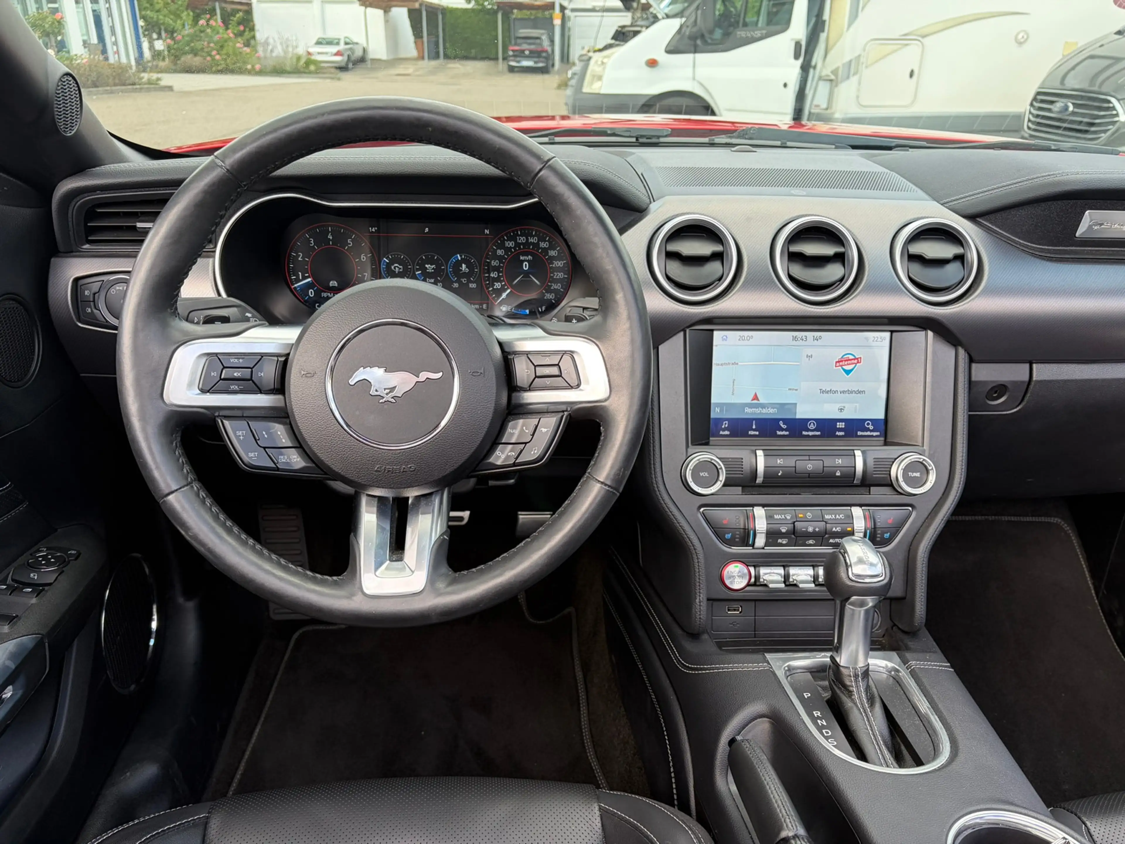 Ford Mustang Convertible 5.0 Ti-VCT V8 Aut. GT — photo 15