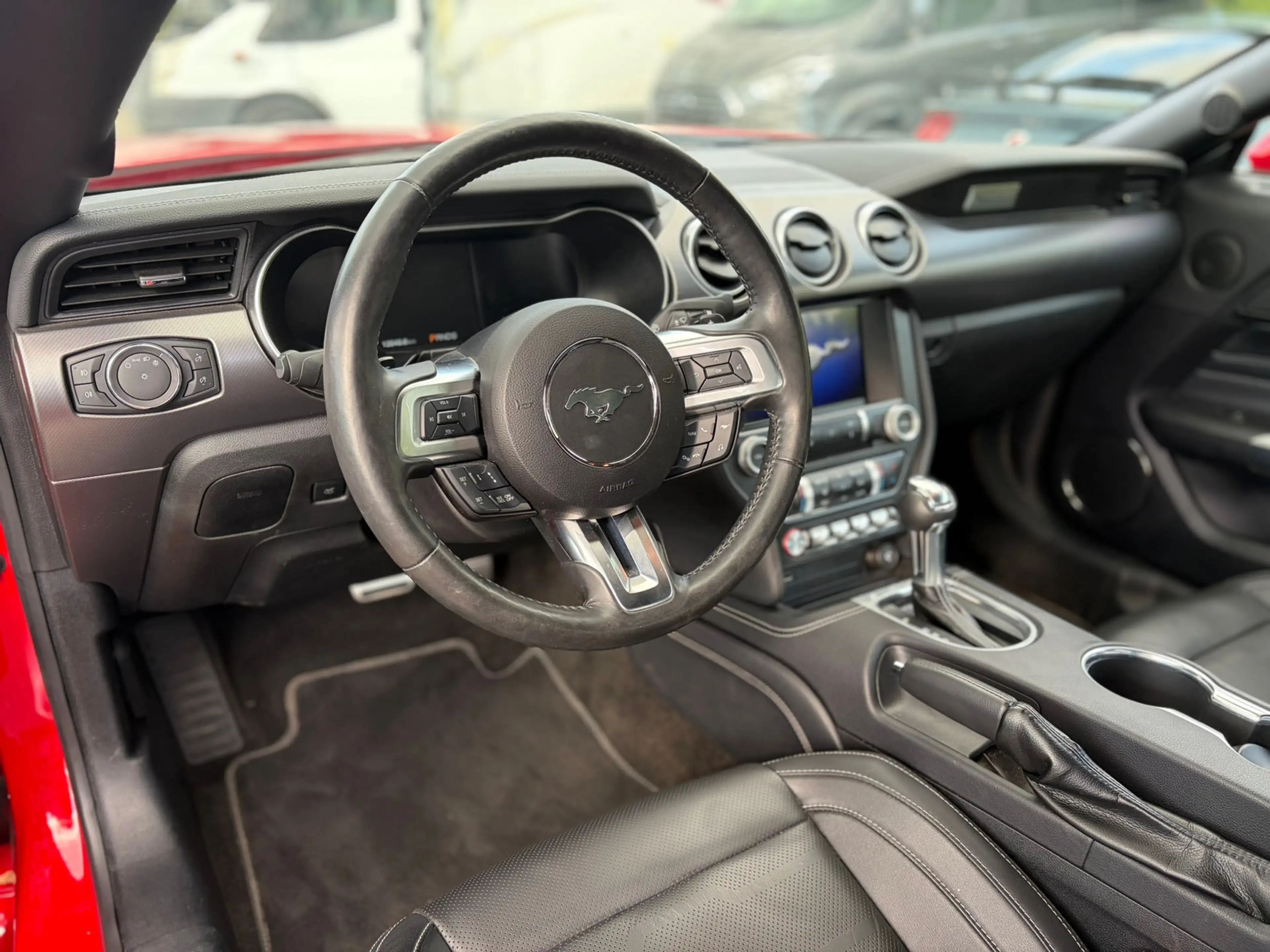 Ford Mustang Convertible 5.0 Ti-VCT V8 Aut. GT — photo 12