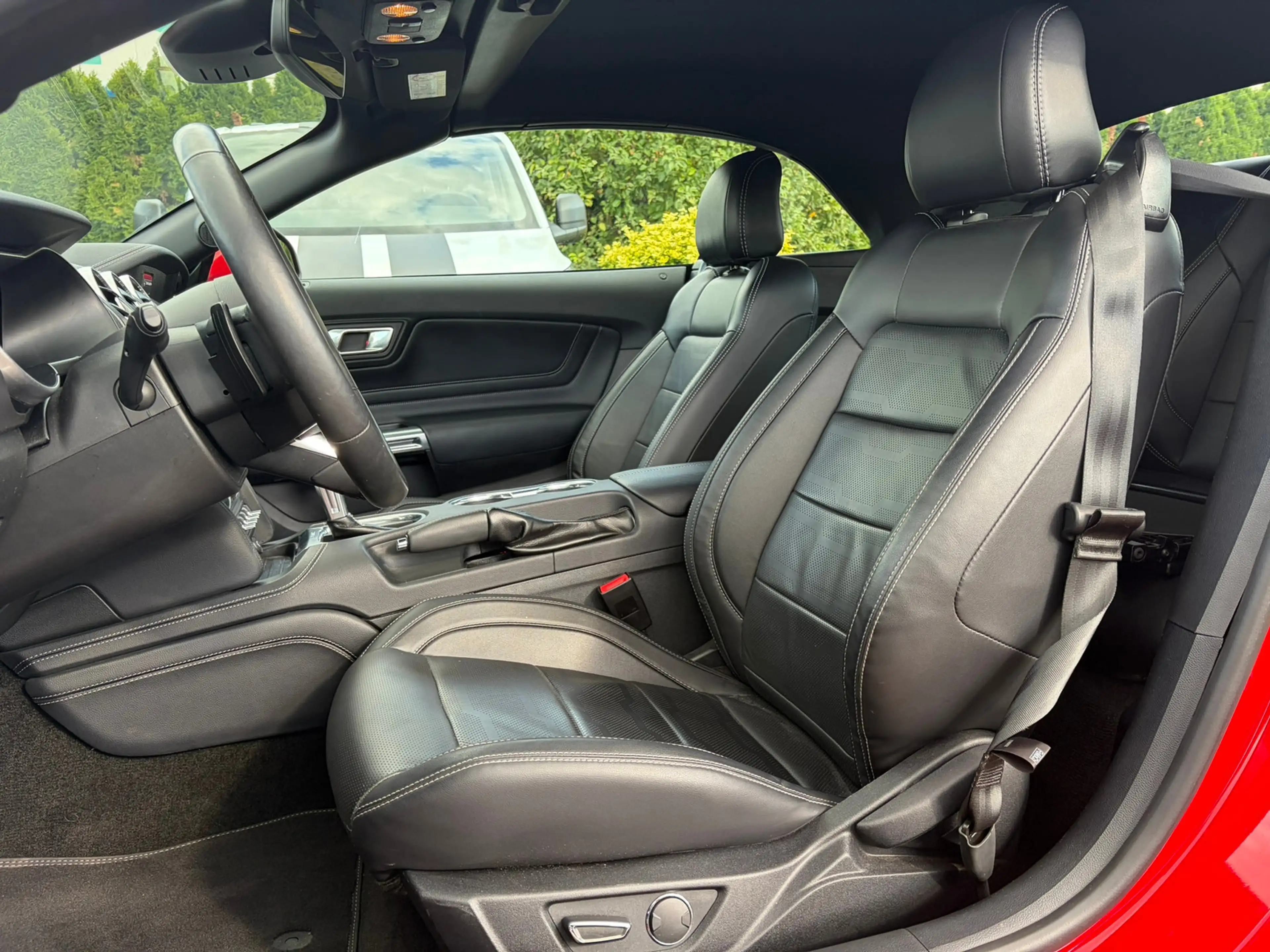 Ford Mustang Convertible 5.0 Ti-VCT V8 Aut. GT — photo 13