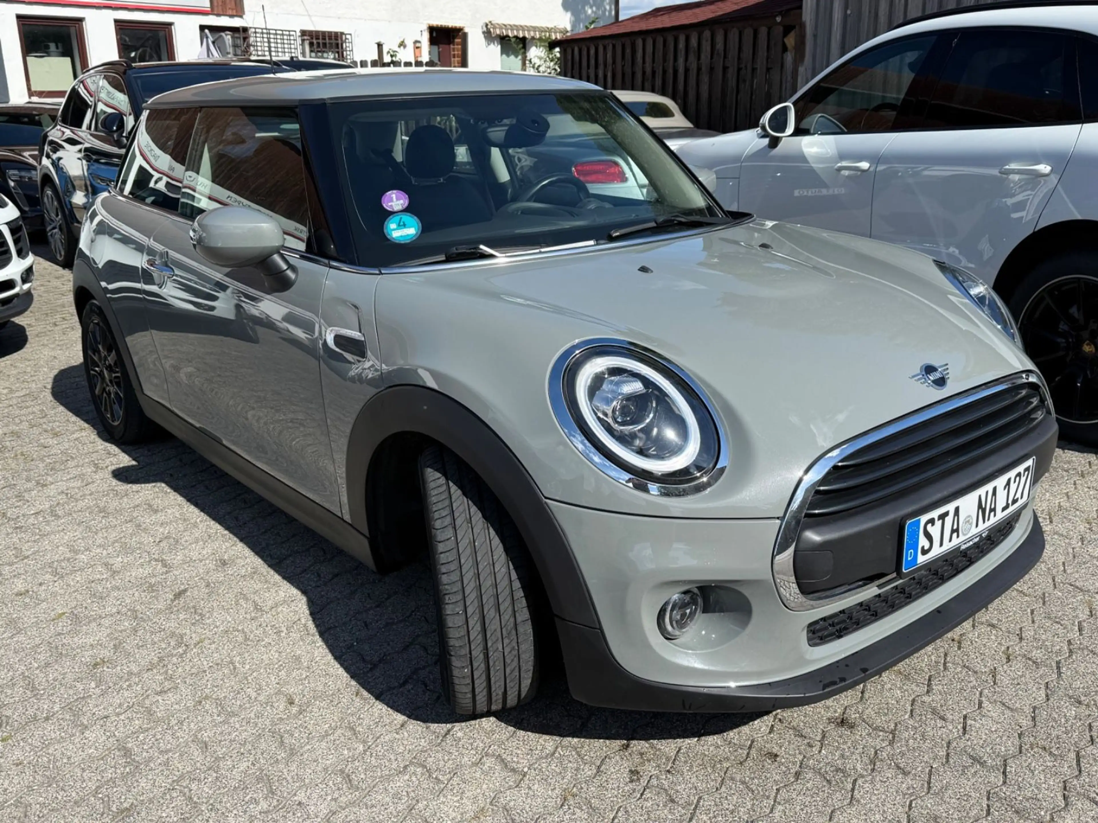 MINI One MINI *SEHR GEPFLEGT*8FACH*LEDER*LED* — photo 3