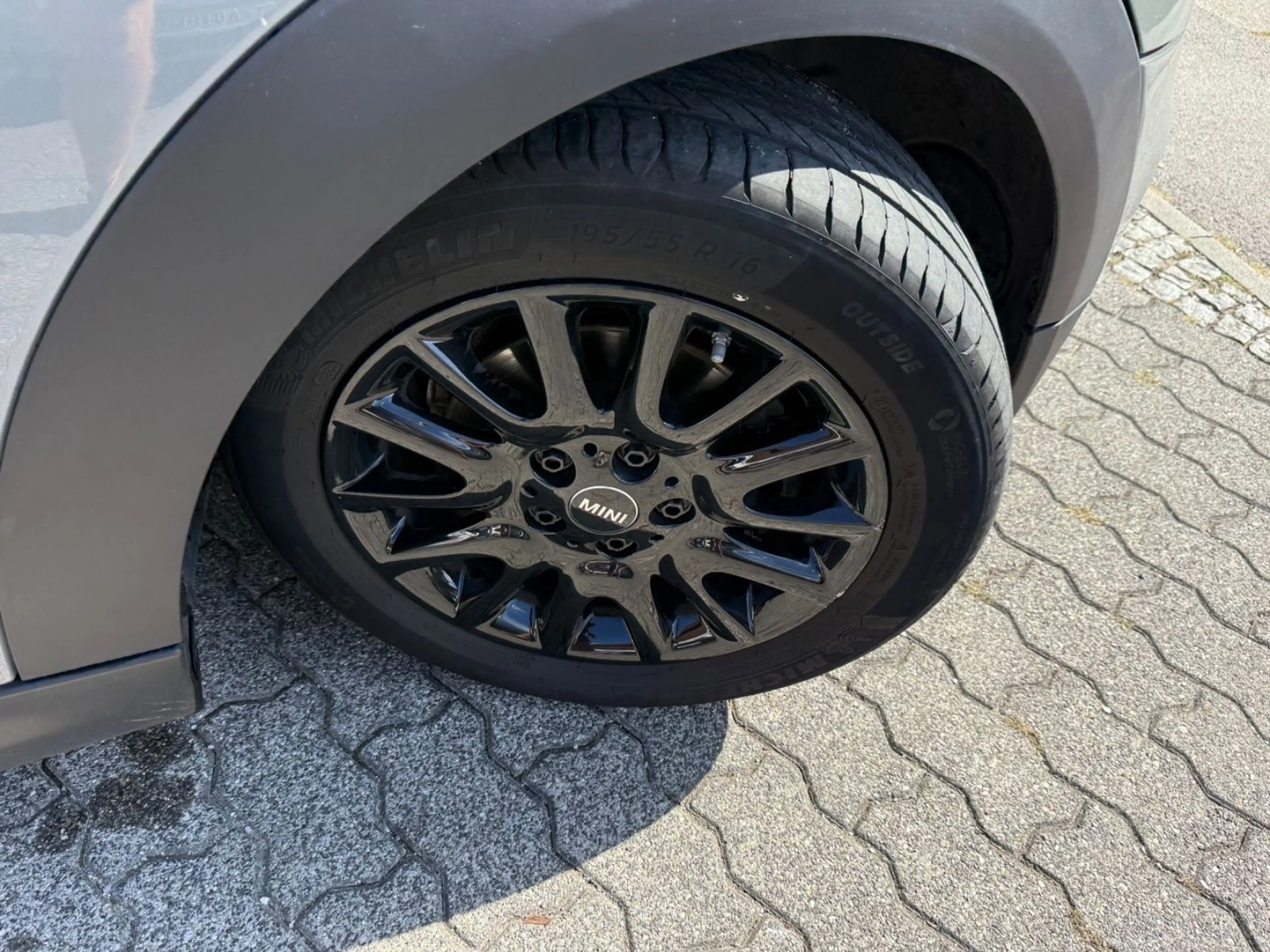 MINI One MINI *SEHR GEPFLEGT*8FACH*LEDER*LED* — photo 11