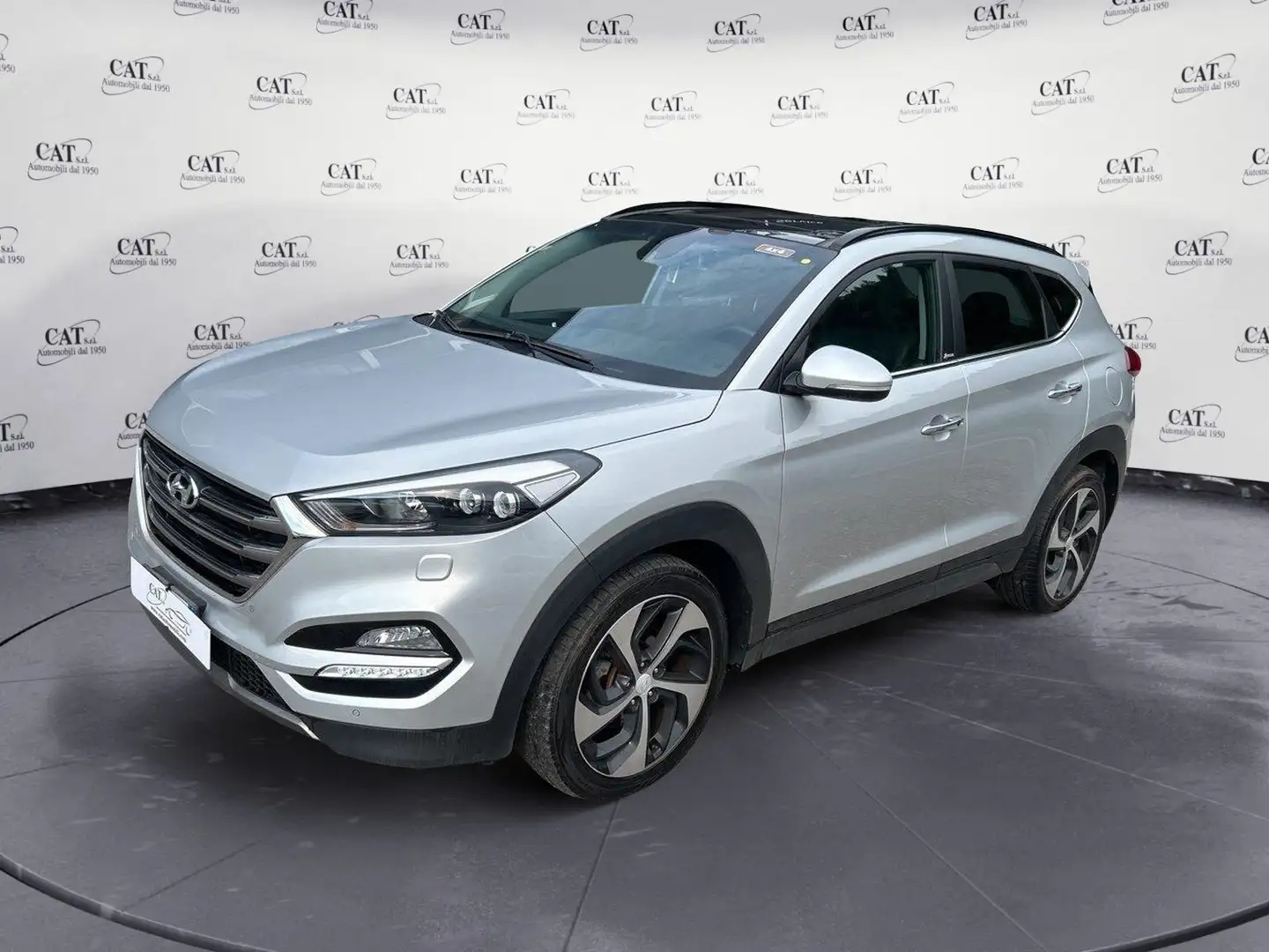 Hyundai TUCSON 2.0 CRDi 4WD XPossible Argento - 1