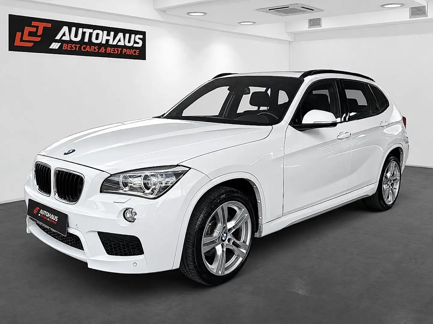 BMW X1 xDrive18d | M-PAKET ABWERK | PANORAMADACH | Weiß - 1