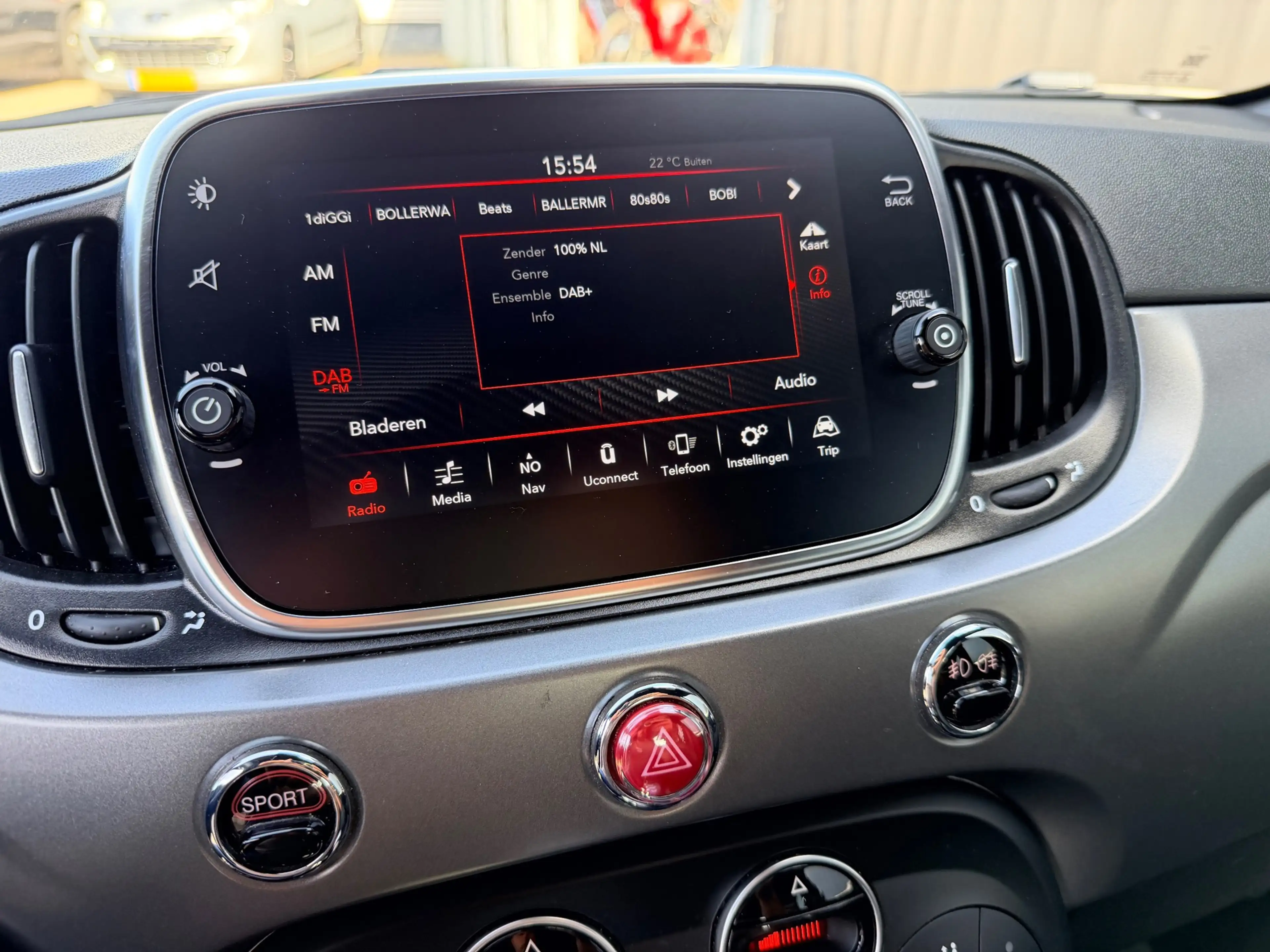 Fiat 500 Abarth 1.4 T-Jet Competizione 180pk xenon Beats 595 — photo 6
