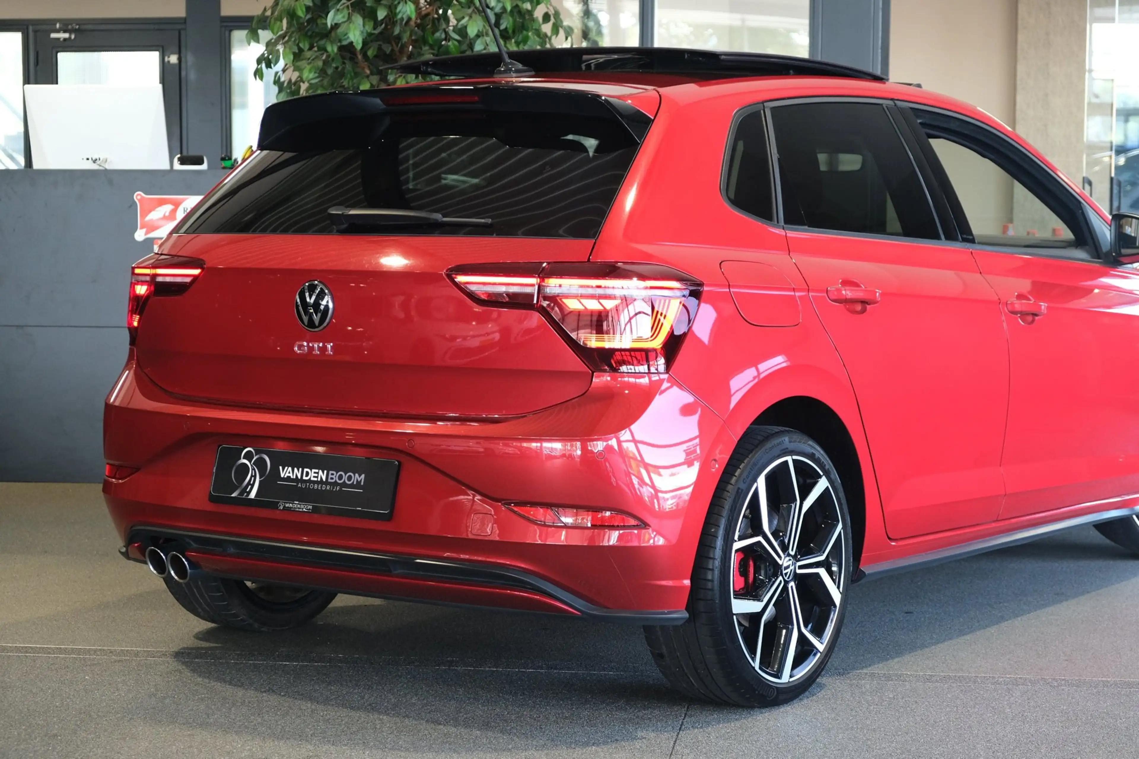 Volkswagen Polo GTI 2.0 TSI 207PK DSG Facelift Pano IQ Matrix Cam Navi — photo 15