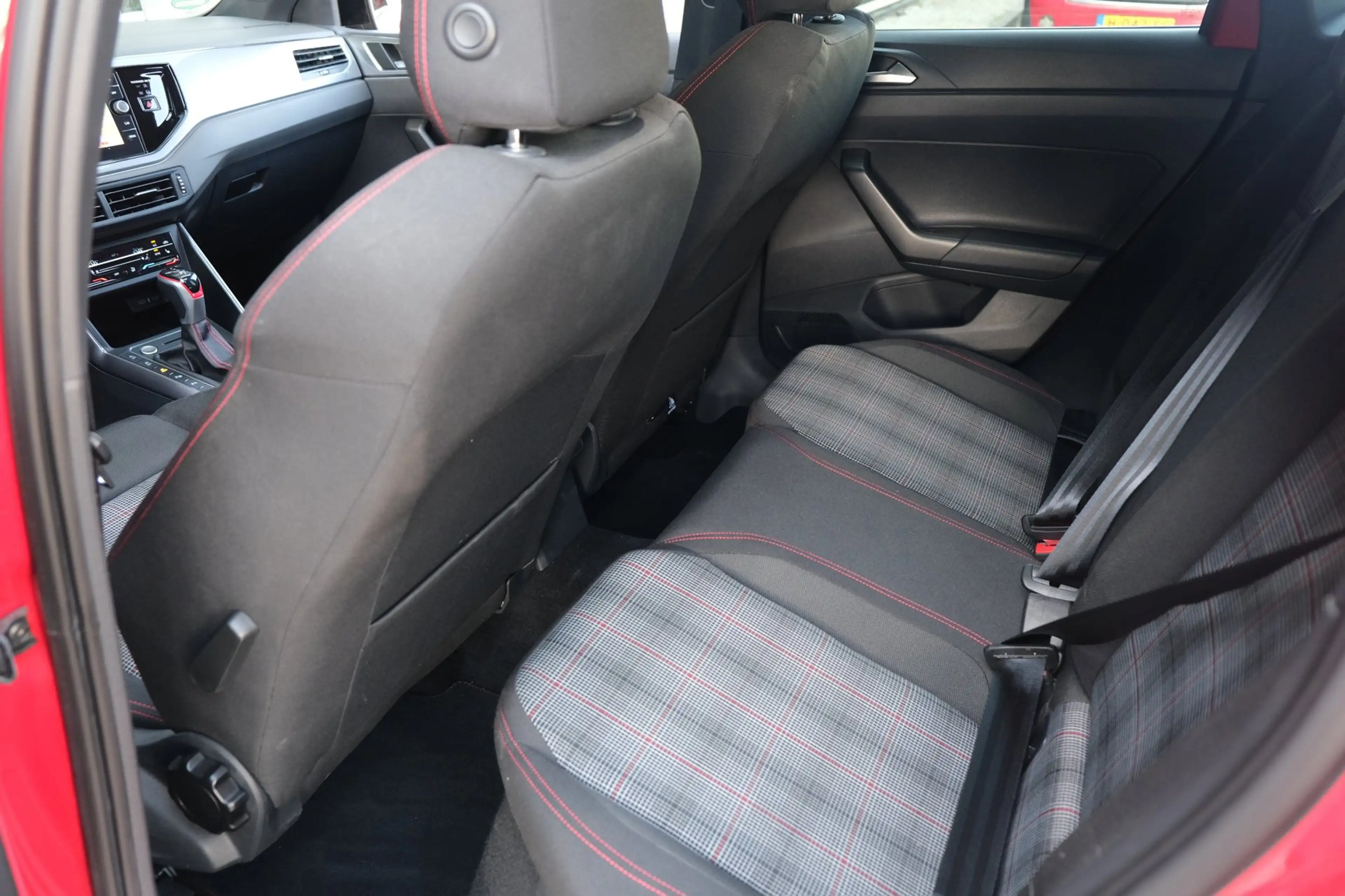 Volkswagen Polo GTI 2.0 TSI 207PK DSG Facelift Pano IQ Matrix Cam Navi — photo 10