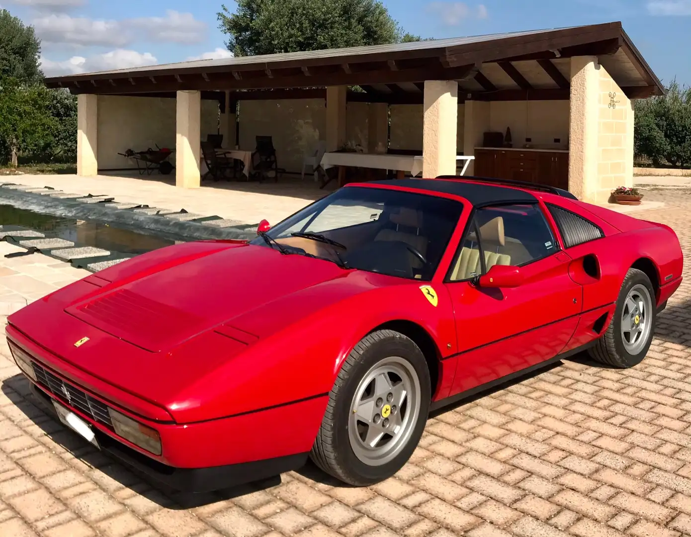 Ferrari 208 2.0 ti GTS turbo intercooler Rouge - 1