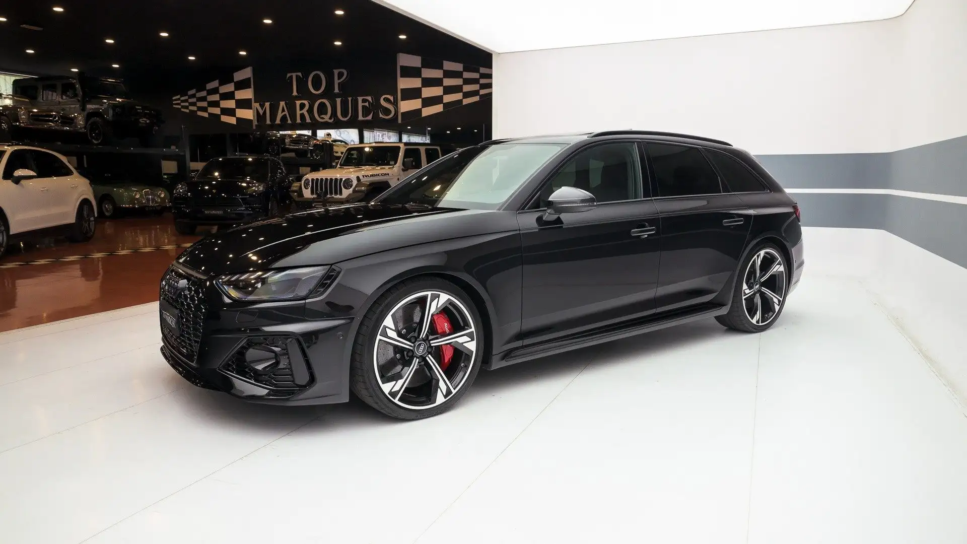 Audi RS 4 Avant Czarny - 1