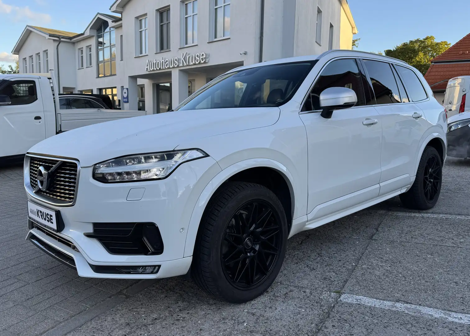 Volvo XC90 R Design AWD Luftfederung AHK LED Bowers&Wilkins S Blanco - 2