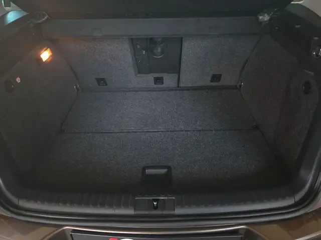 Volkswagen Tiguan view 11