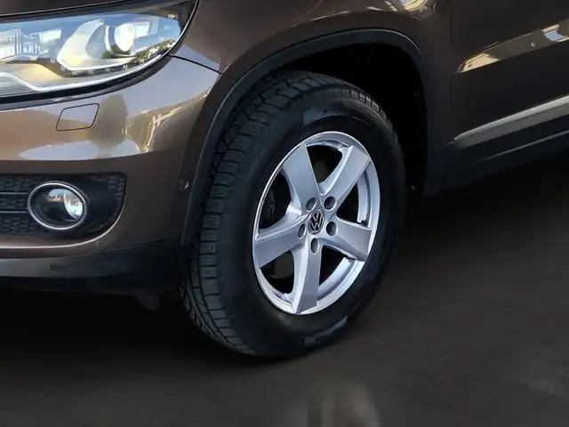 Volkswagen Tiguan view 10