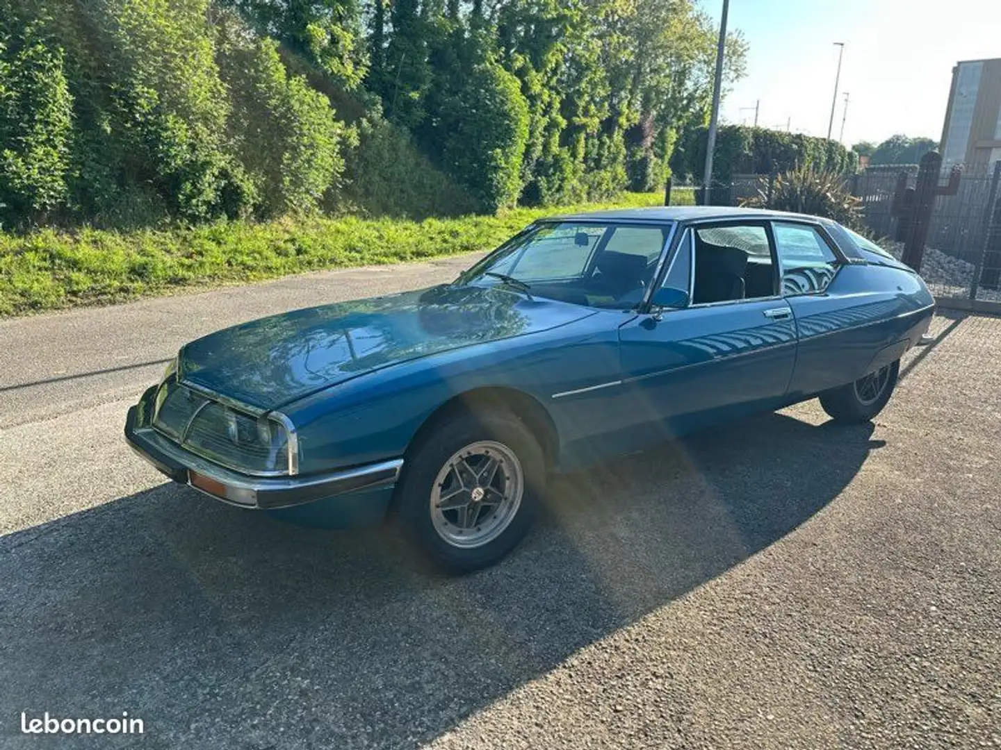 Citroen SM Citroën Maserati injection modifiée 2.3 ds carte grise ok - 2