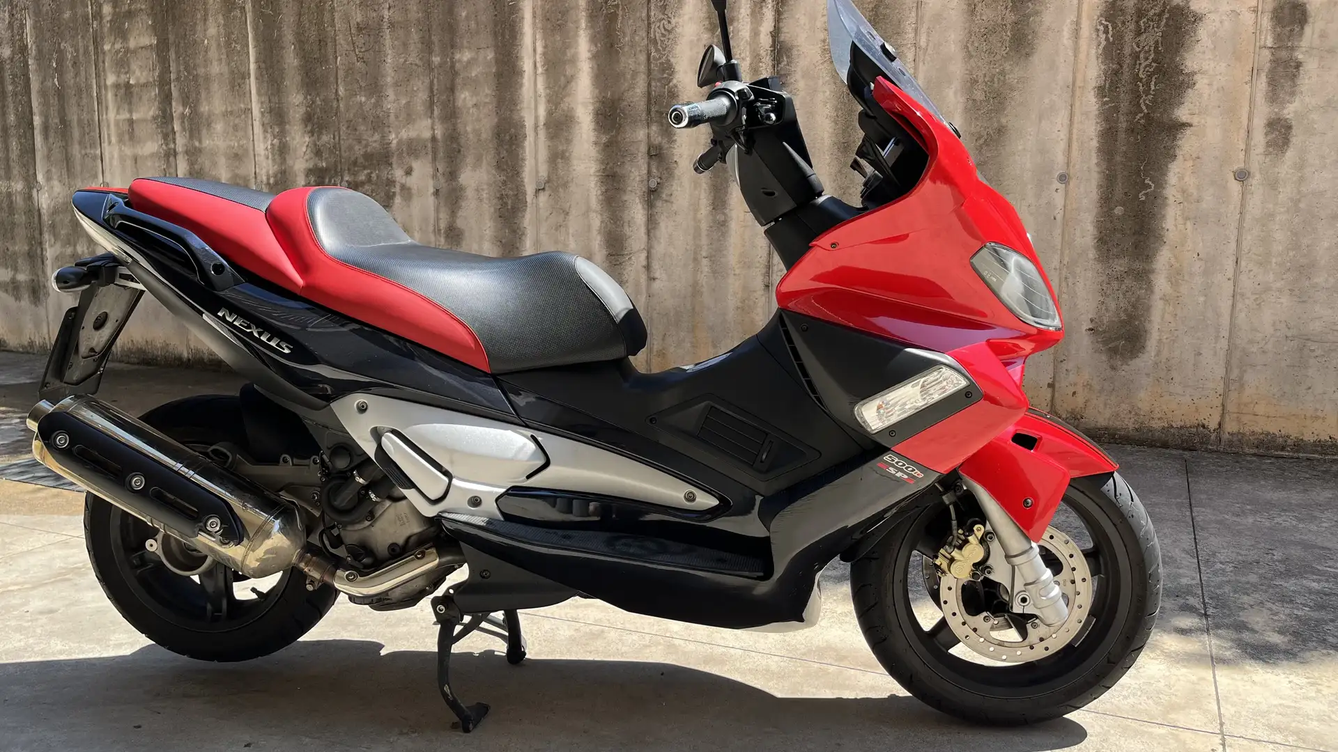 Gilera Nexus 500 Rojo - 1