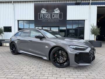 RS 5 Avant 2.9 TFSI Quattro PHEV tiptronic (470 kW) - 285km/u - Pano - B&O - LED - 21'' - Sportplus zetels