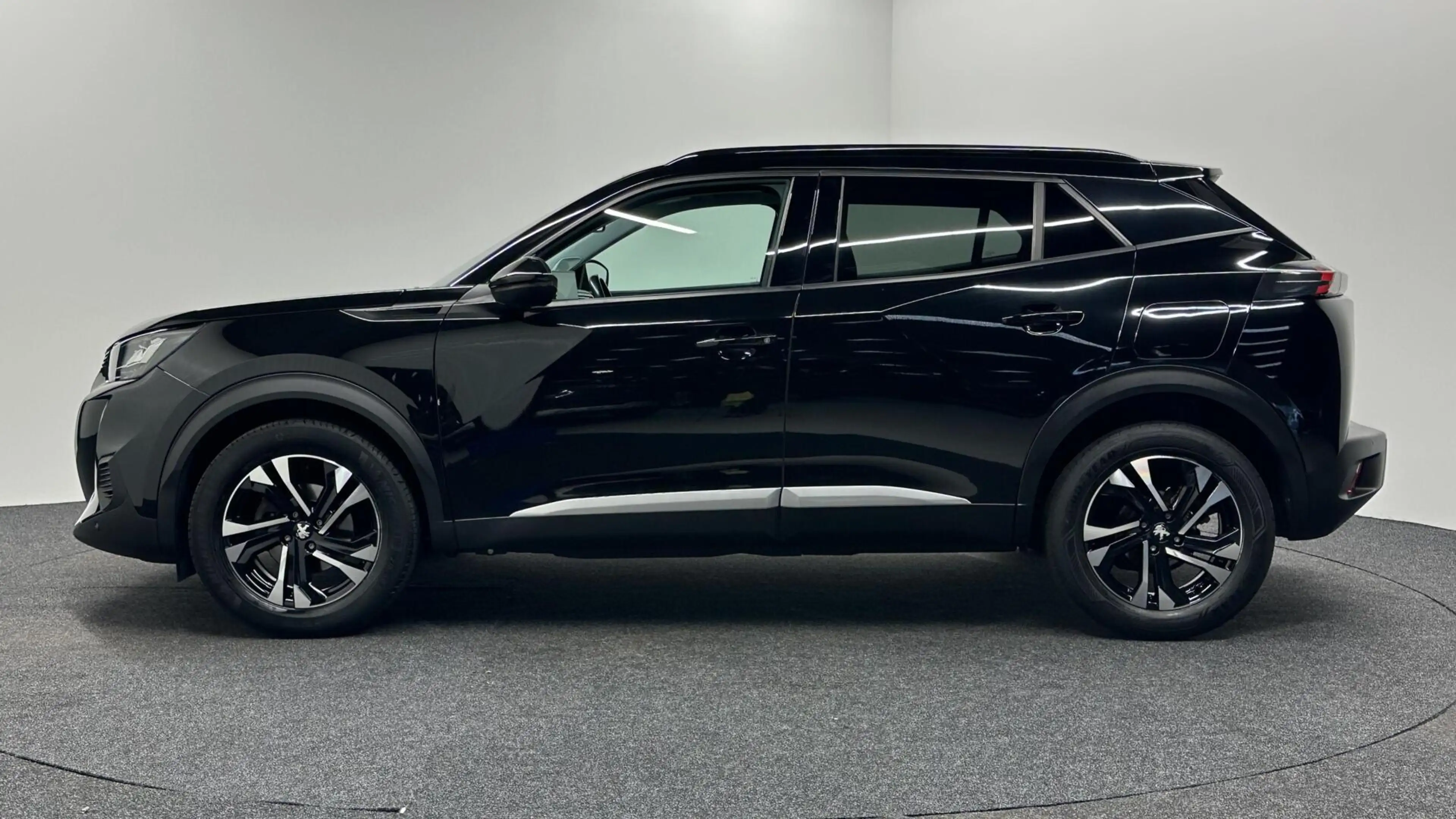 Peugeot 2008 1.2 PureTech Allure Pack TREKHAAK CAMERA ECC CRUIS — photo 8