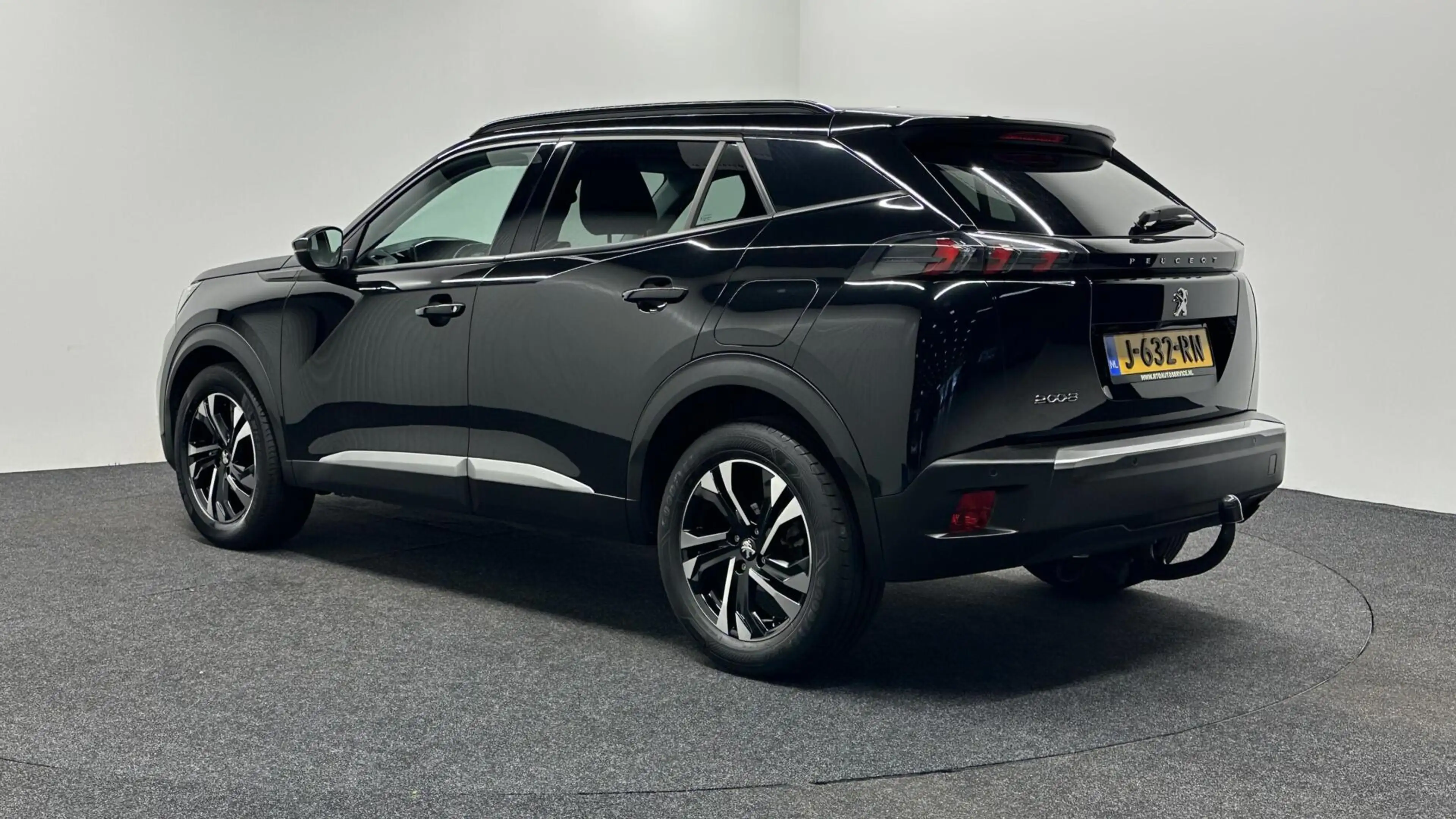 Peugeot 2008 1.2 PureTech Allure Pack TREKHAAK CAMERA ECC CRUIS — photo 4
