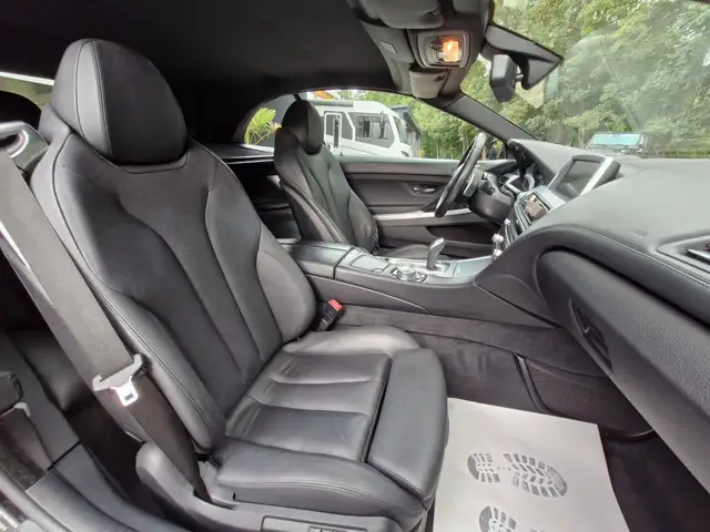 BMW 6 Series view 12