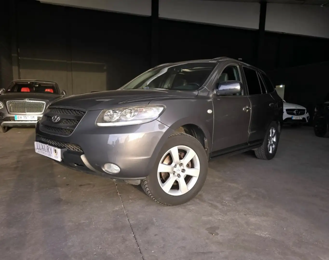 Hyundai SANTA FE 2.2CRDi Comfort F 7pl. Gris - 1