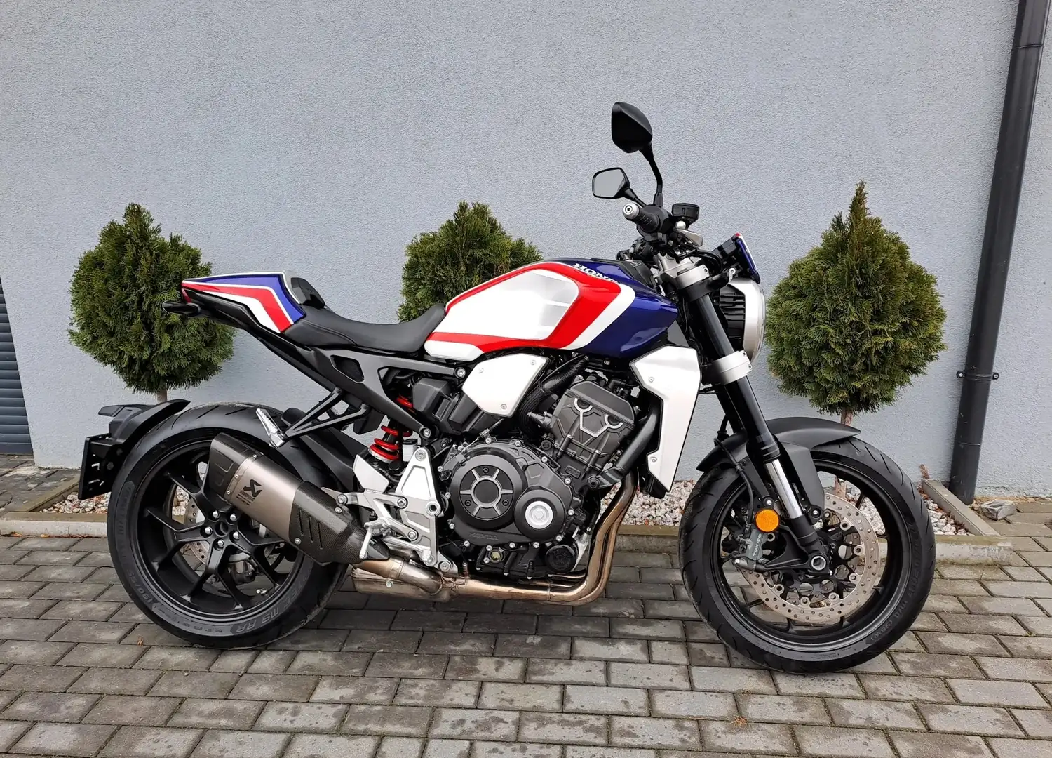 Honda CB 1000 R LIMITED EDITION Silber - 1