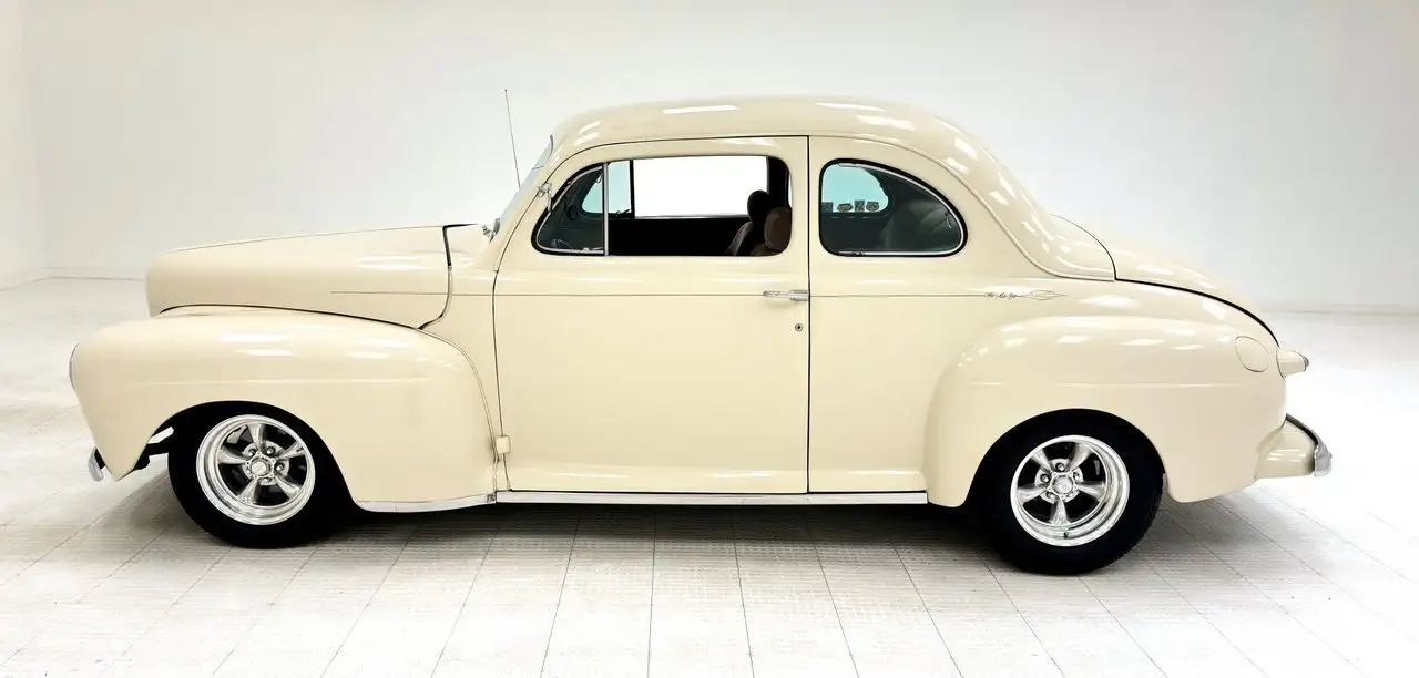 Ford Super Coupe, foto 2