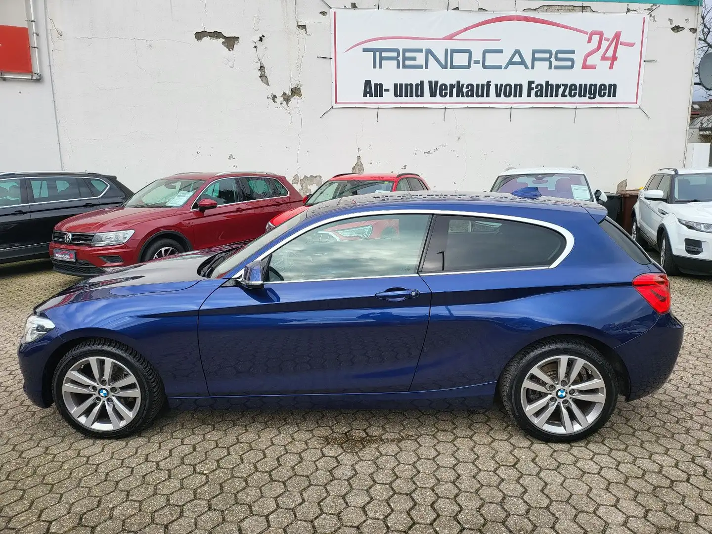 BMW 118 Baureihe. 3-trg.Advantage*Tempomat*Automatik Azul - 2
