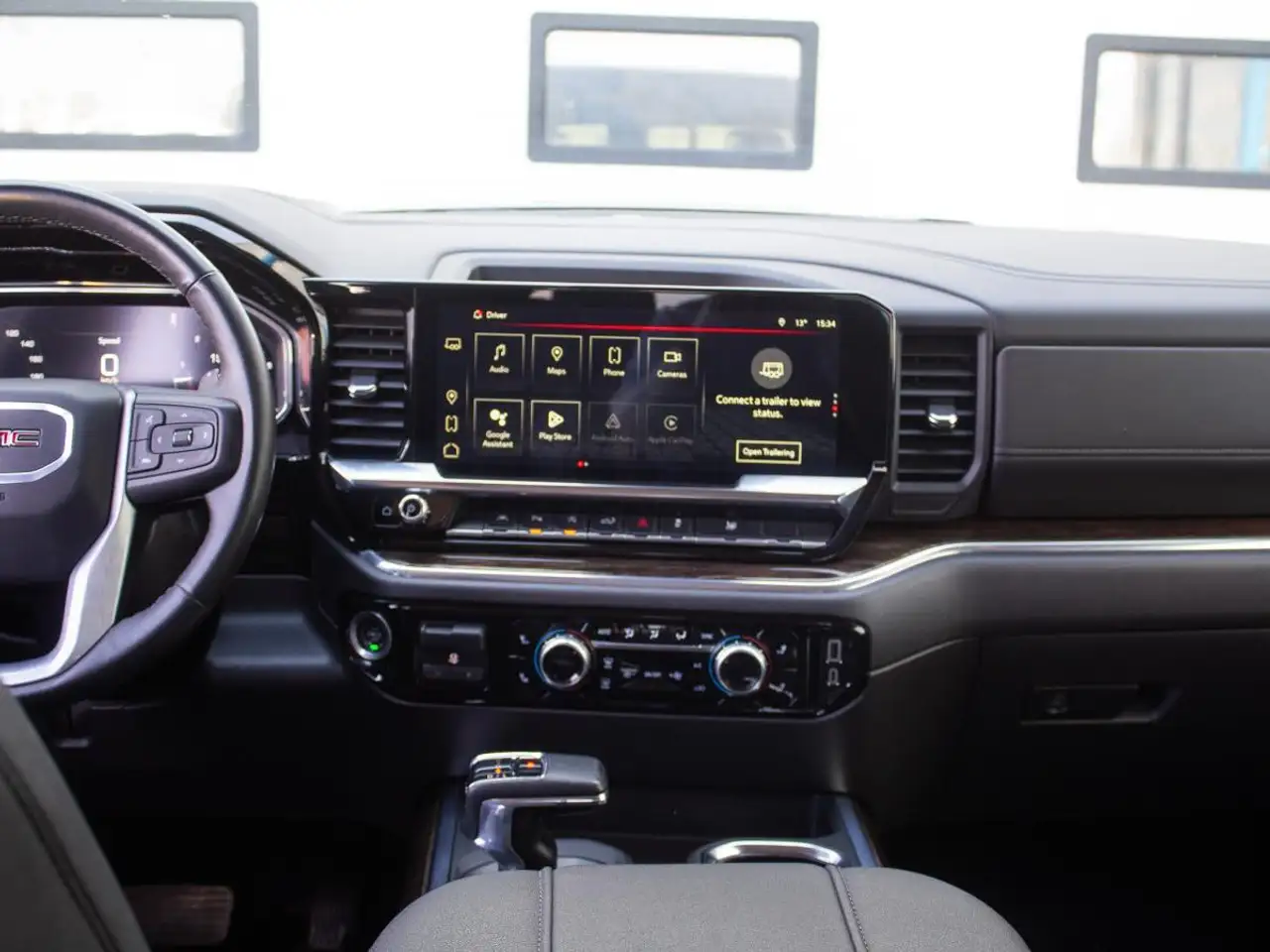 GMC Sierra 1500 снимка GMC Sierra 1500