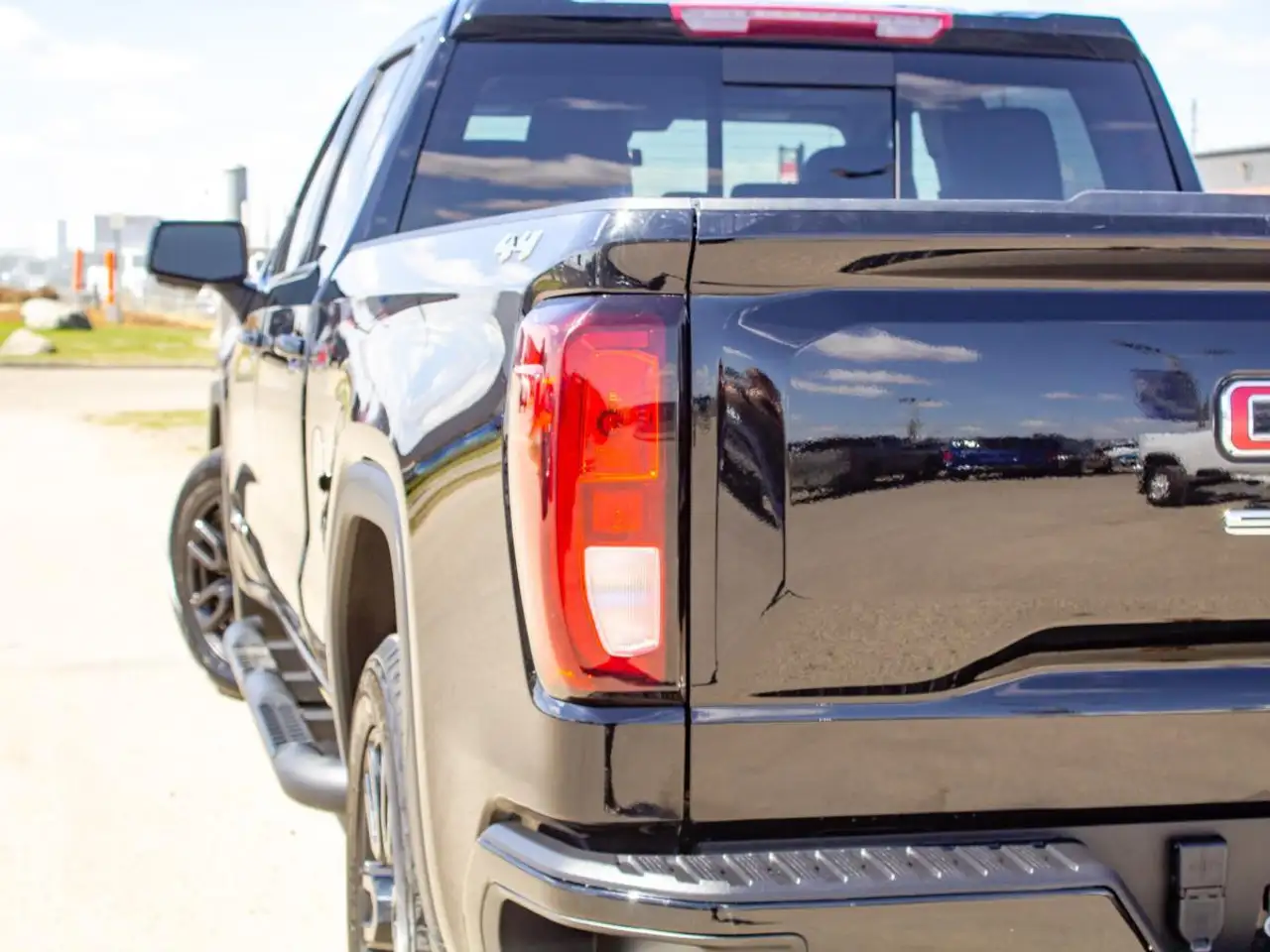 GMC Sierra 1500 снимка GMC Sierra 1500