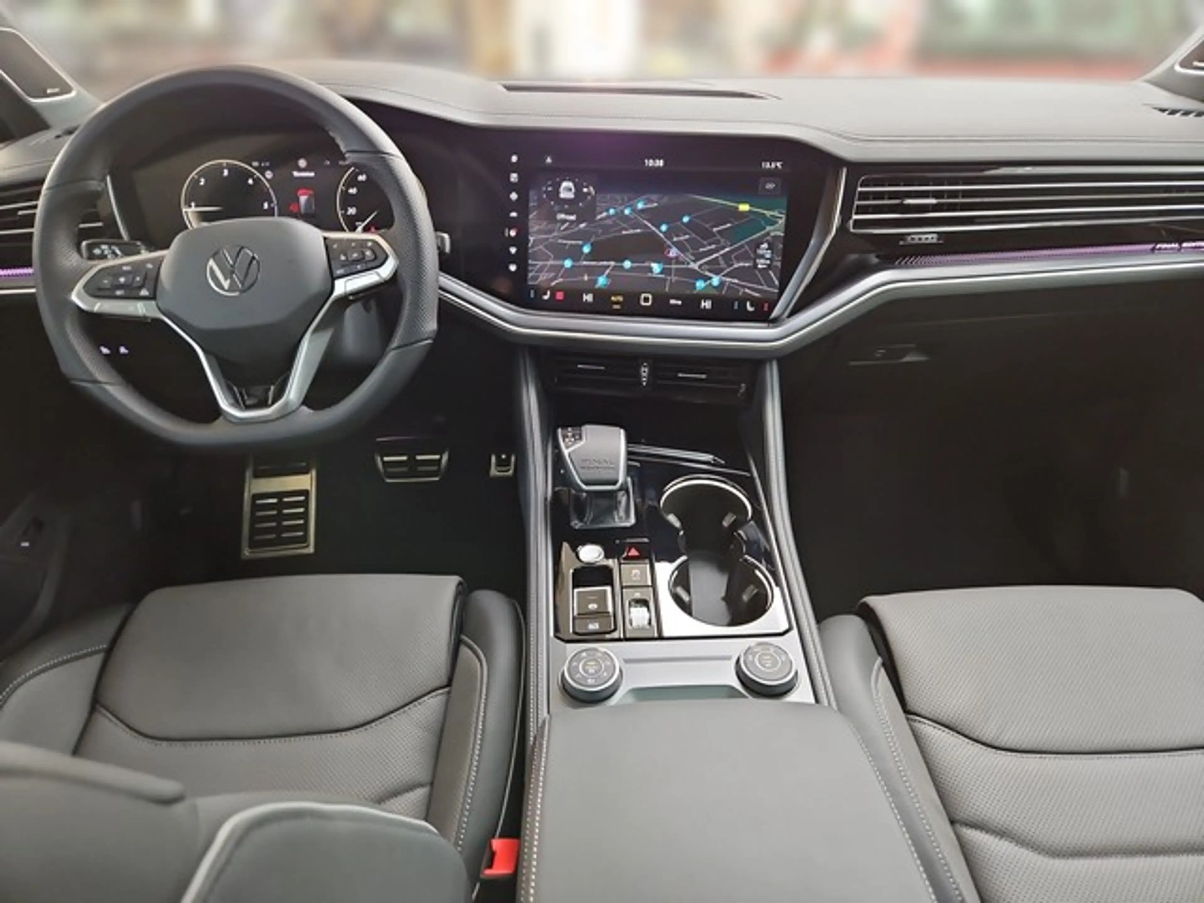 Volkswagen Touareg R-Line Final Edition AHK Leder Dynaudio Massage — photo 9