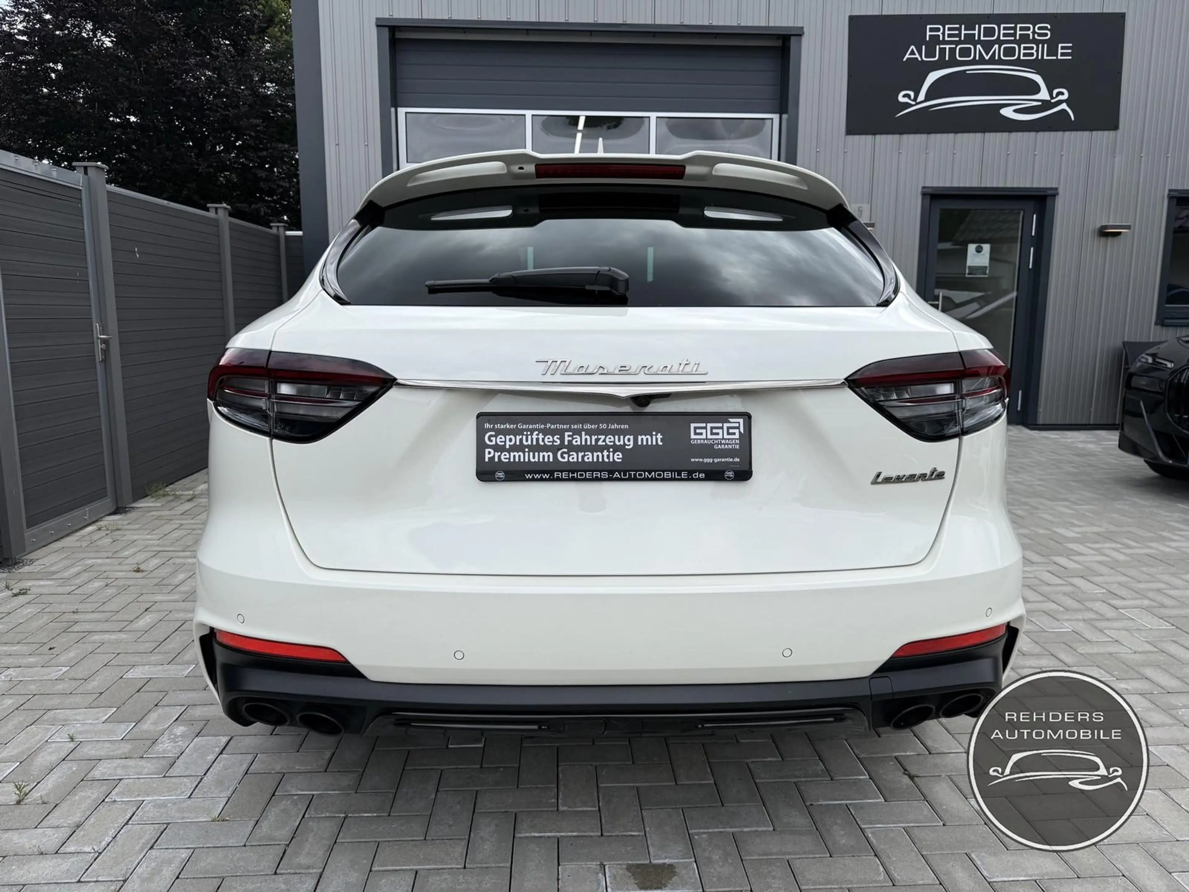 Maserati Levante Diesel Pano AppleCarplay SHZ Tempo — photo 9