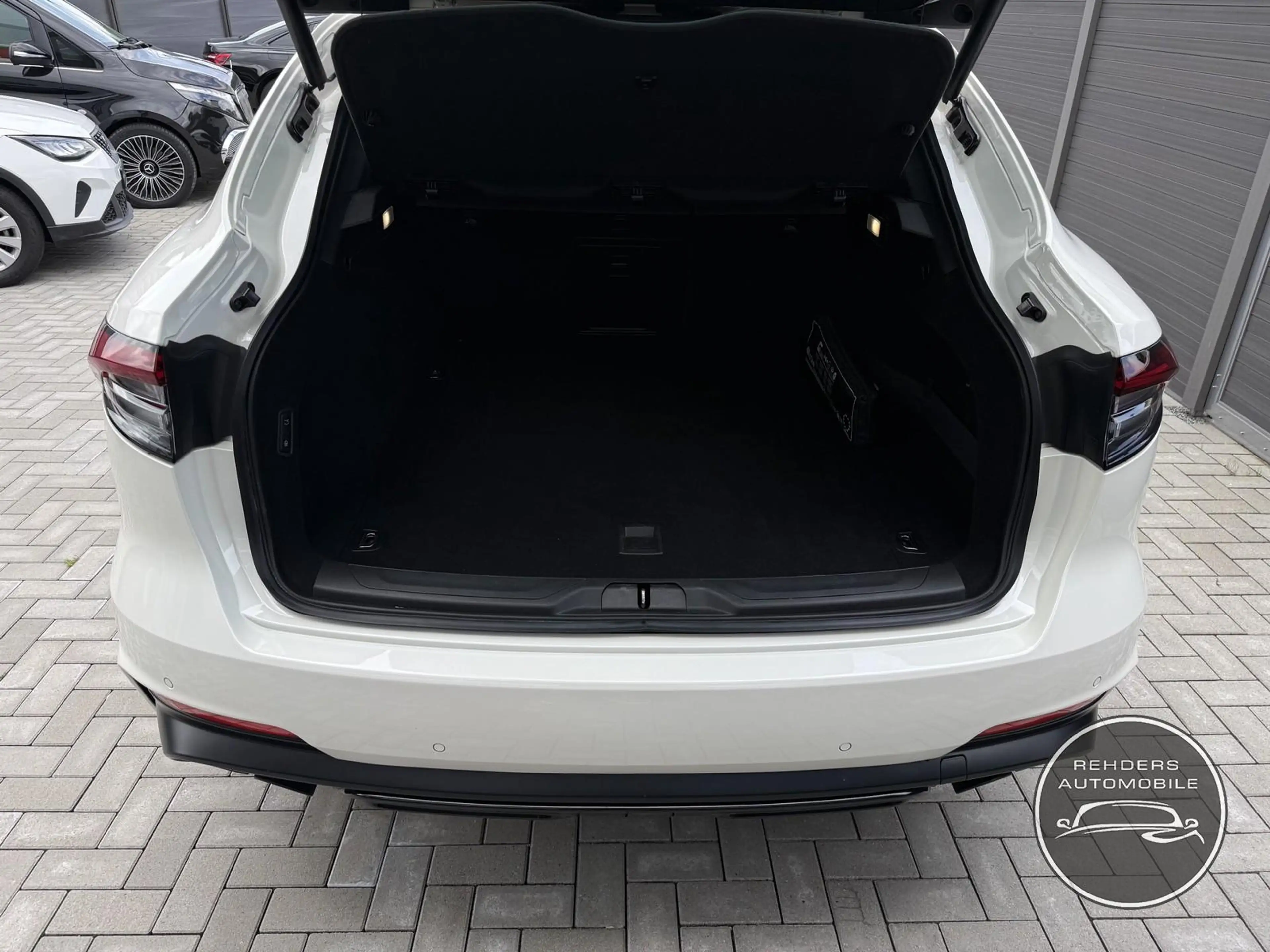 Maserati Levante Diesel Pano AppleCarplay SHZ Tempo — photo 11