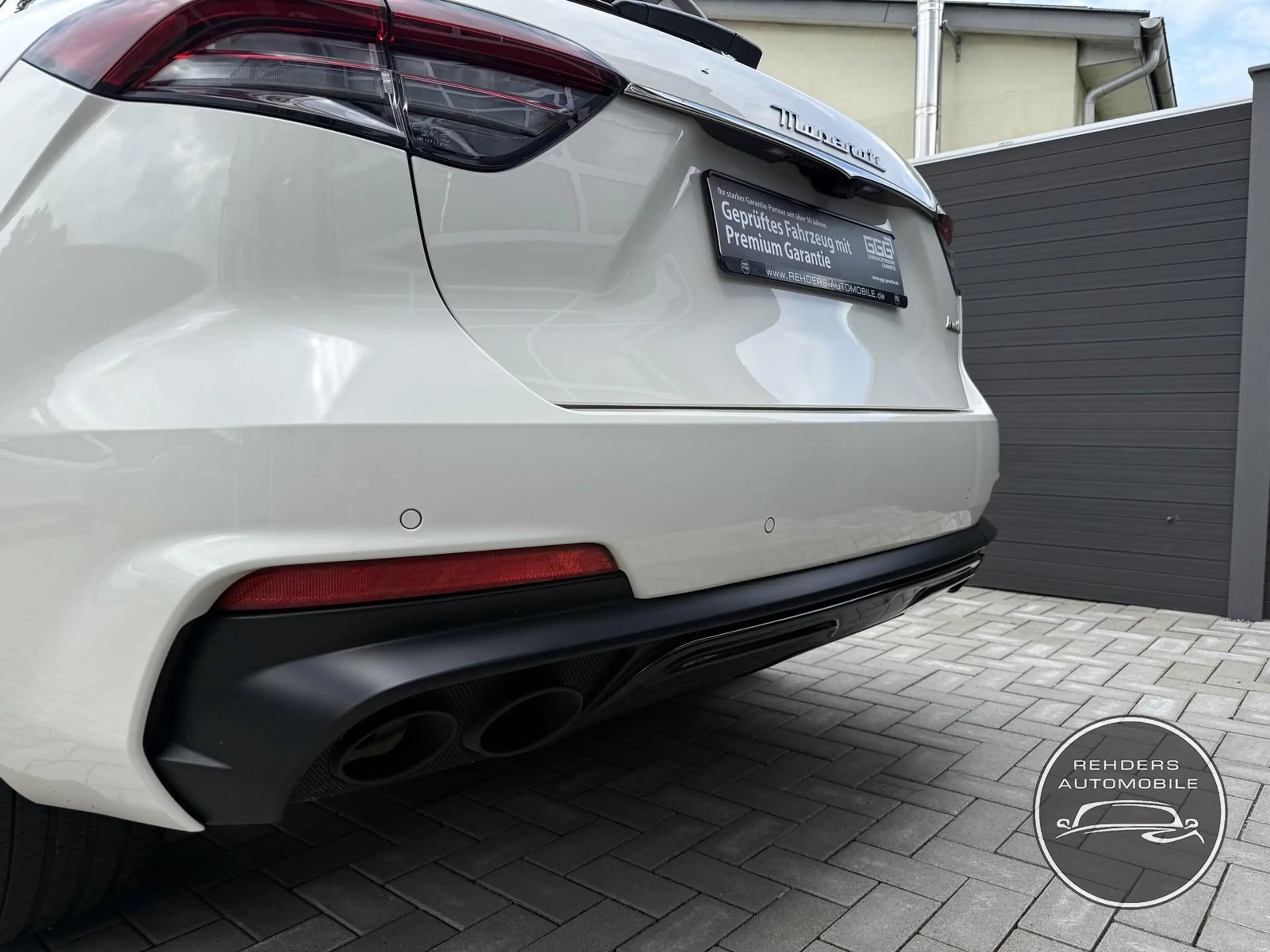 Maserati Levante Diesel Pano AppleCarplay SHZ Tempo — photo 12