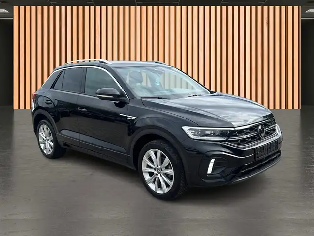 Volkswagen T-Roc view 27