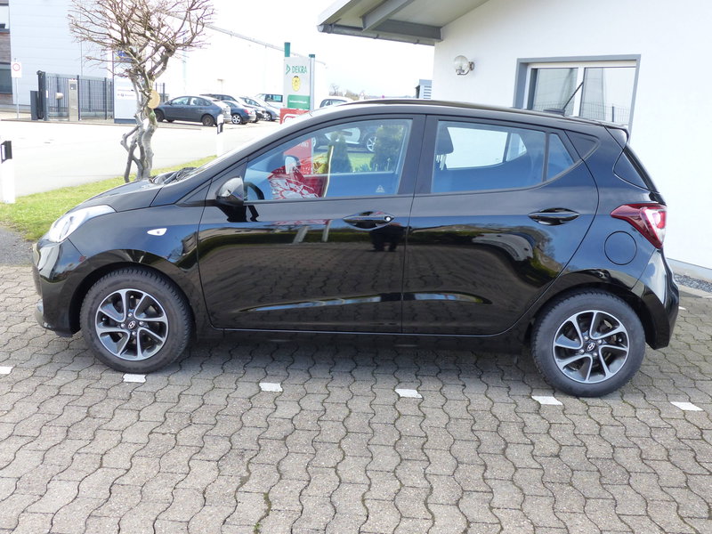 Hyundai i10 Alufelgen+Lenkradheizung+Sitzheizung+elektrische Fensterheber vorne und hinten+ elektrische Seitenspiegel