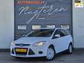 Ford Focus Wagon 1.6 TDCI Trend Airco Navi Cruise Trekhaak Pd Weiß - thumbnail 1
